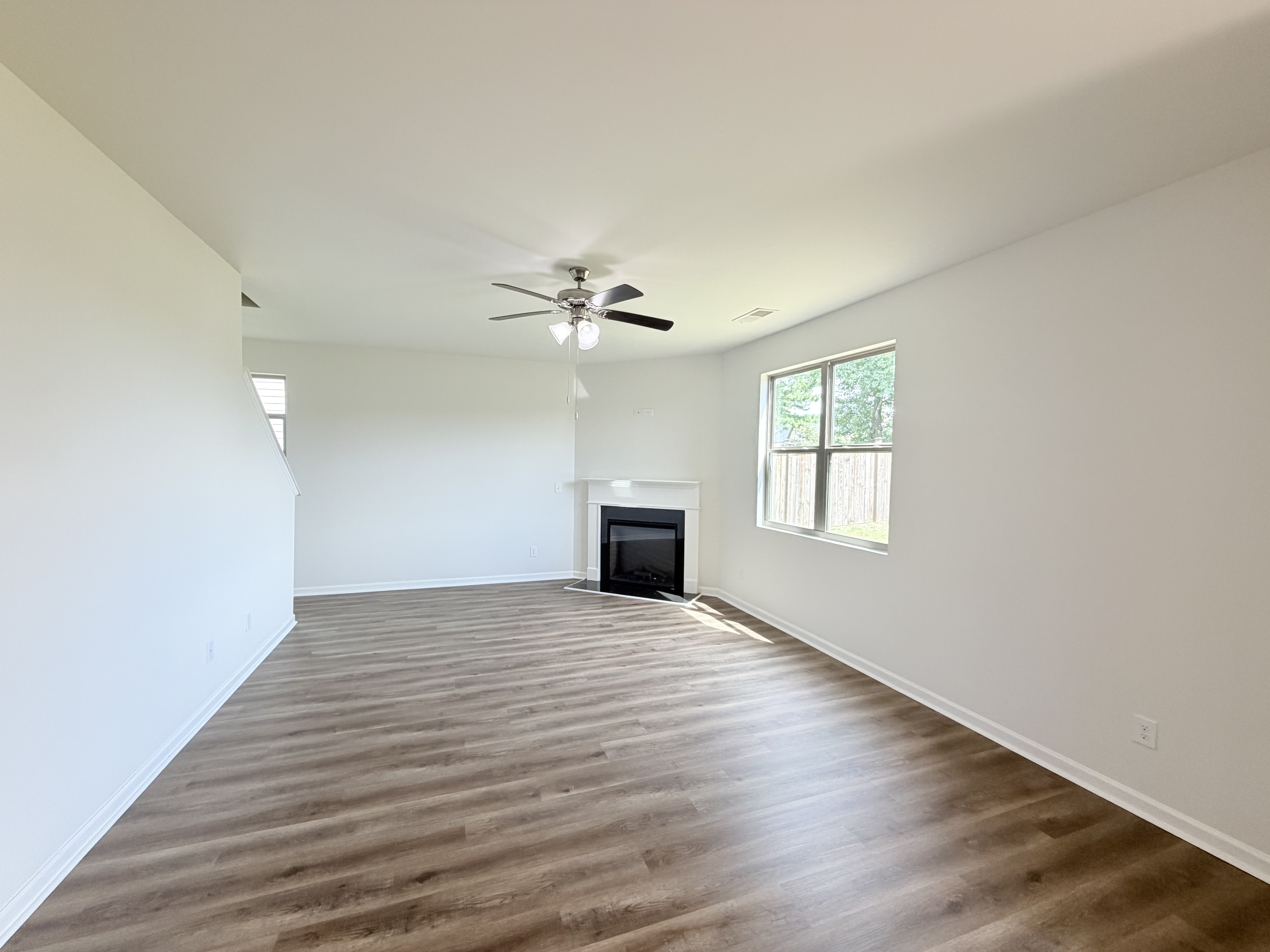 Photo 7 of 25 of 2048 Massey Ln, Winder, GA