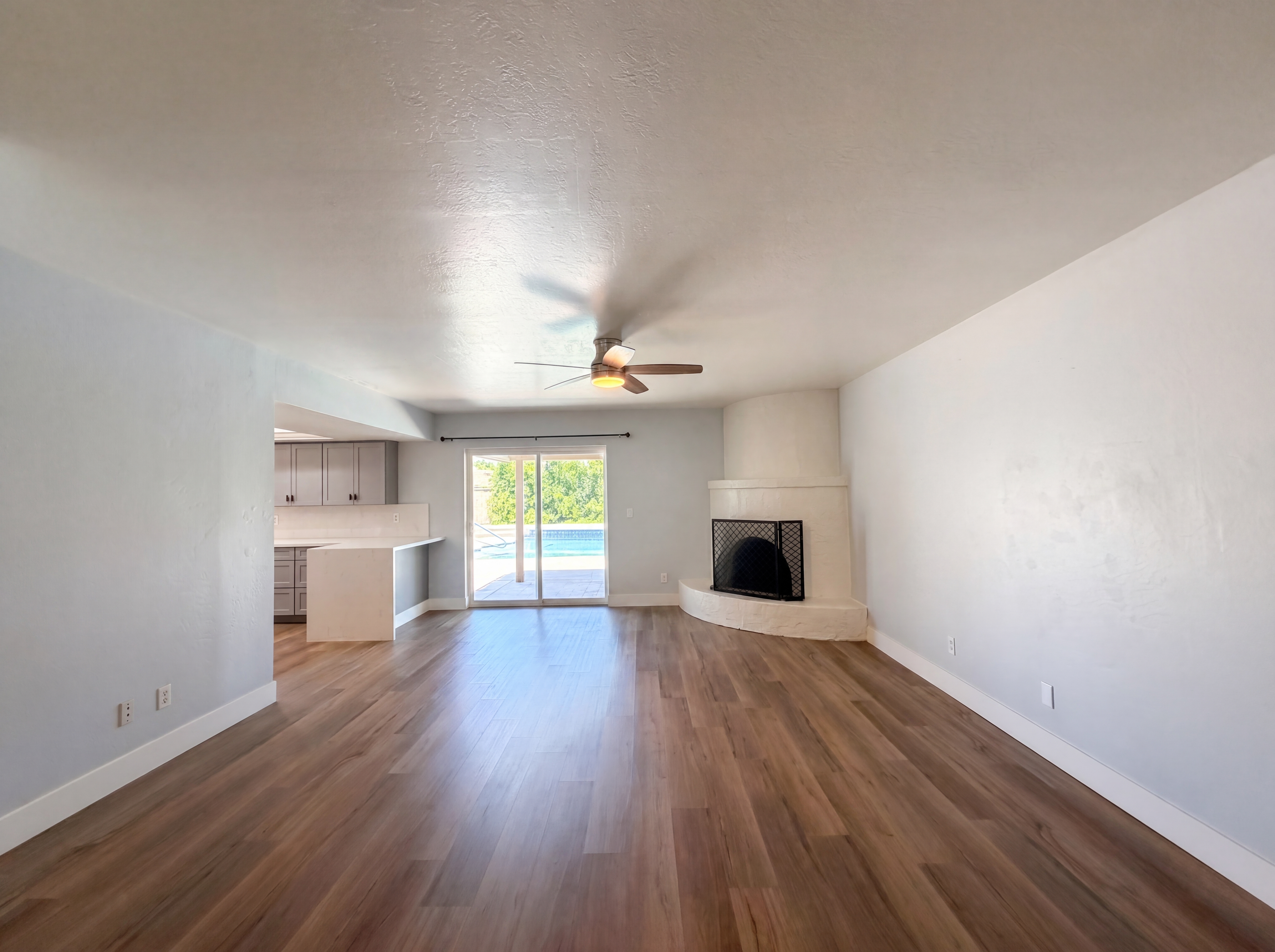 Photo 7 of 22 of 3028 E Marilyn Rd, Phoenix, AZ