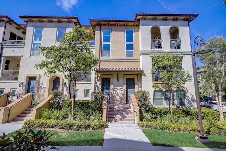 135 Neptune, Irvine, CA 92618 Opendoor