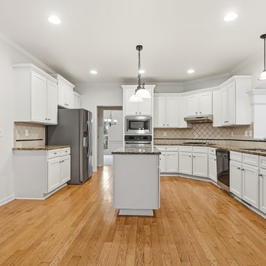 Property photo 2 of 318 Hamilton Dr