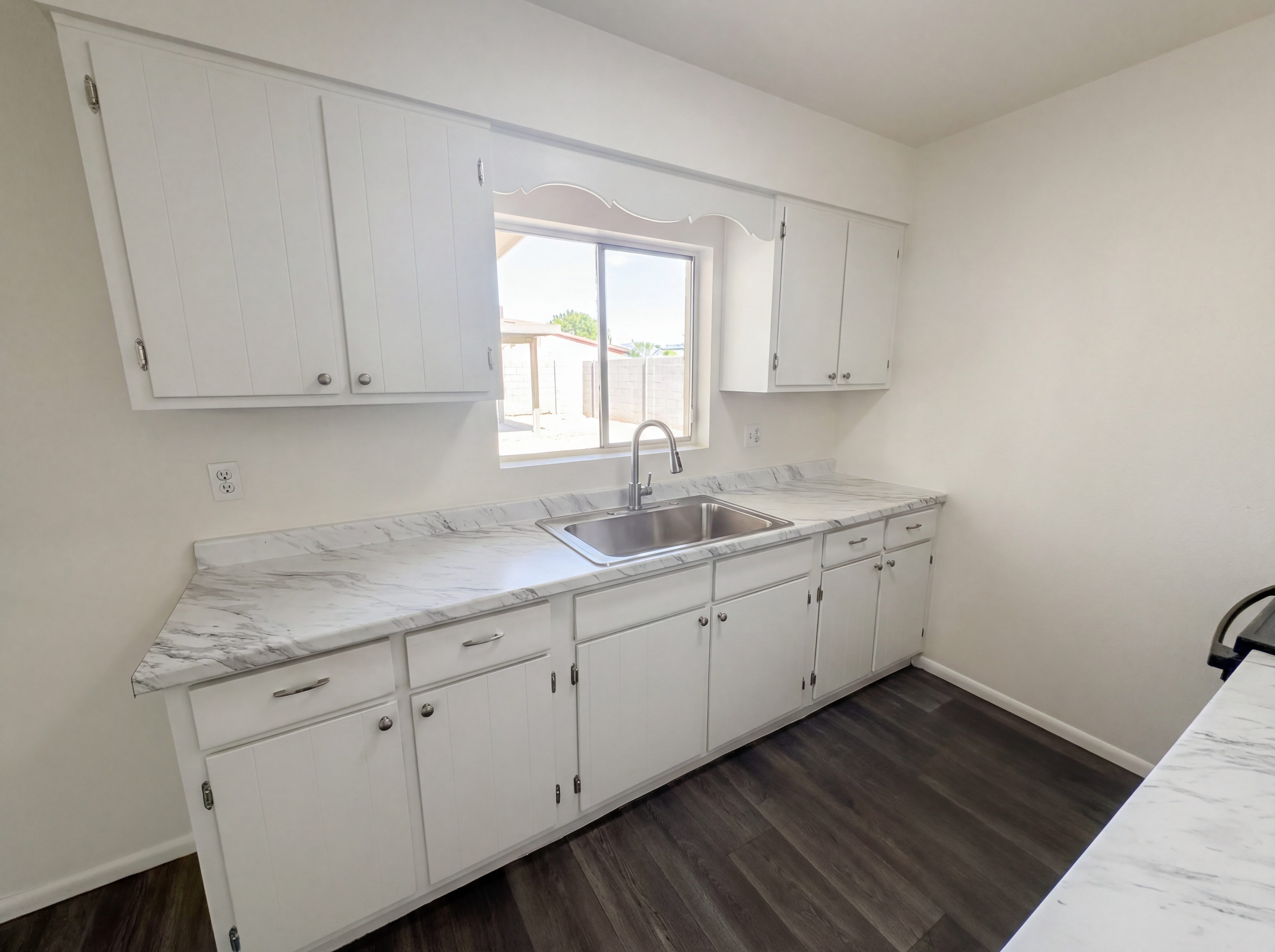 Photo 12 of 24 of 4150 W Medlock Dr, Phoenix, AZ