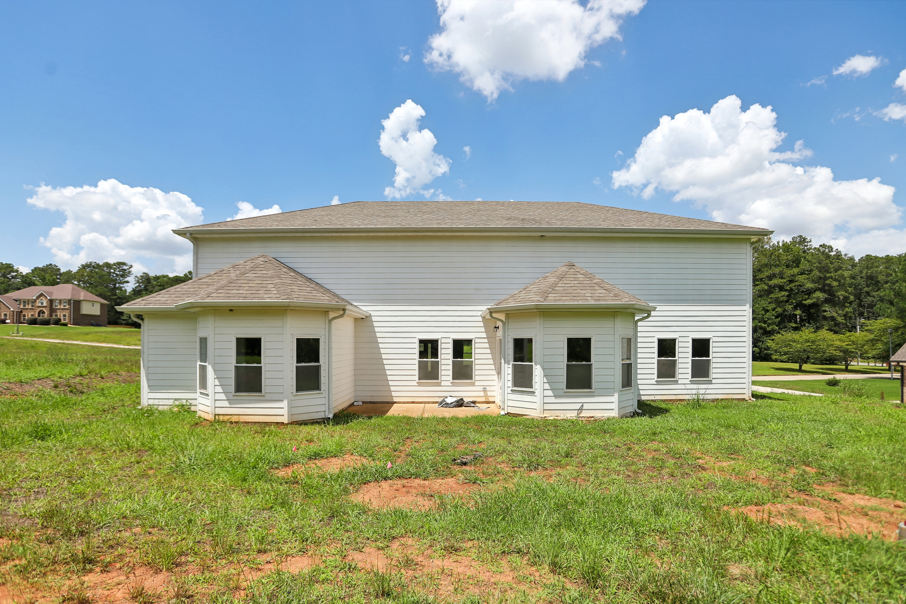 Photo 23 of 41 of 35 Fourwood Dr, Covington, GA