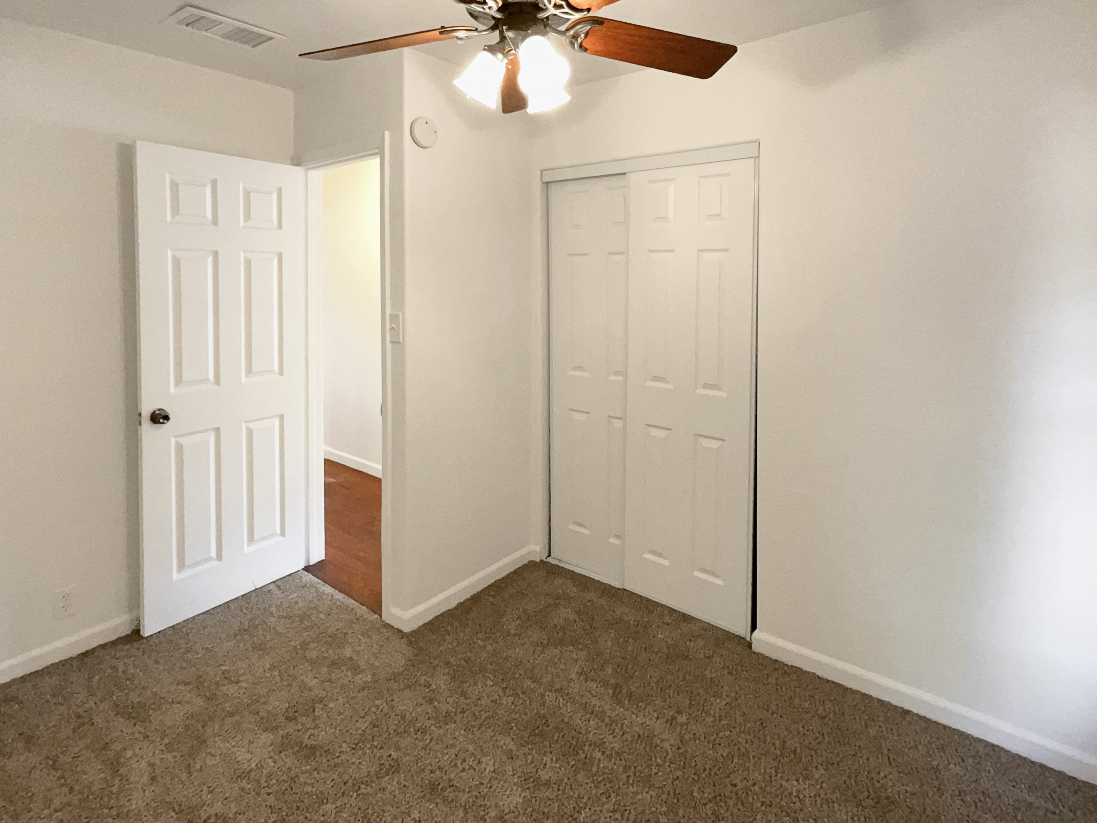 Photo 16 of 23 of 1048 E 6th Ave, Mesa, AZ