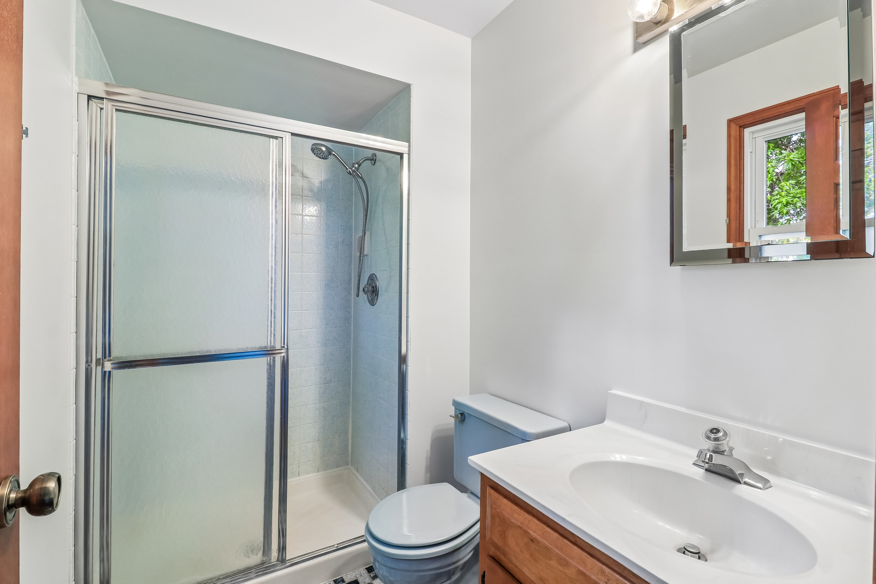 Photo 6 of 41 of 733 Buttonwood Cir, Naperville, IL