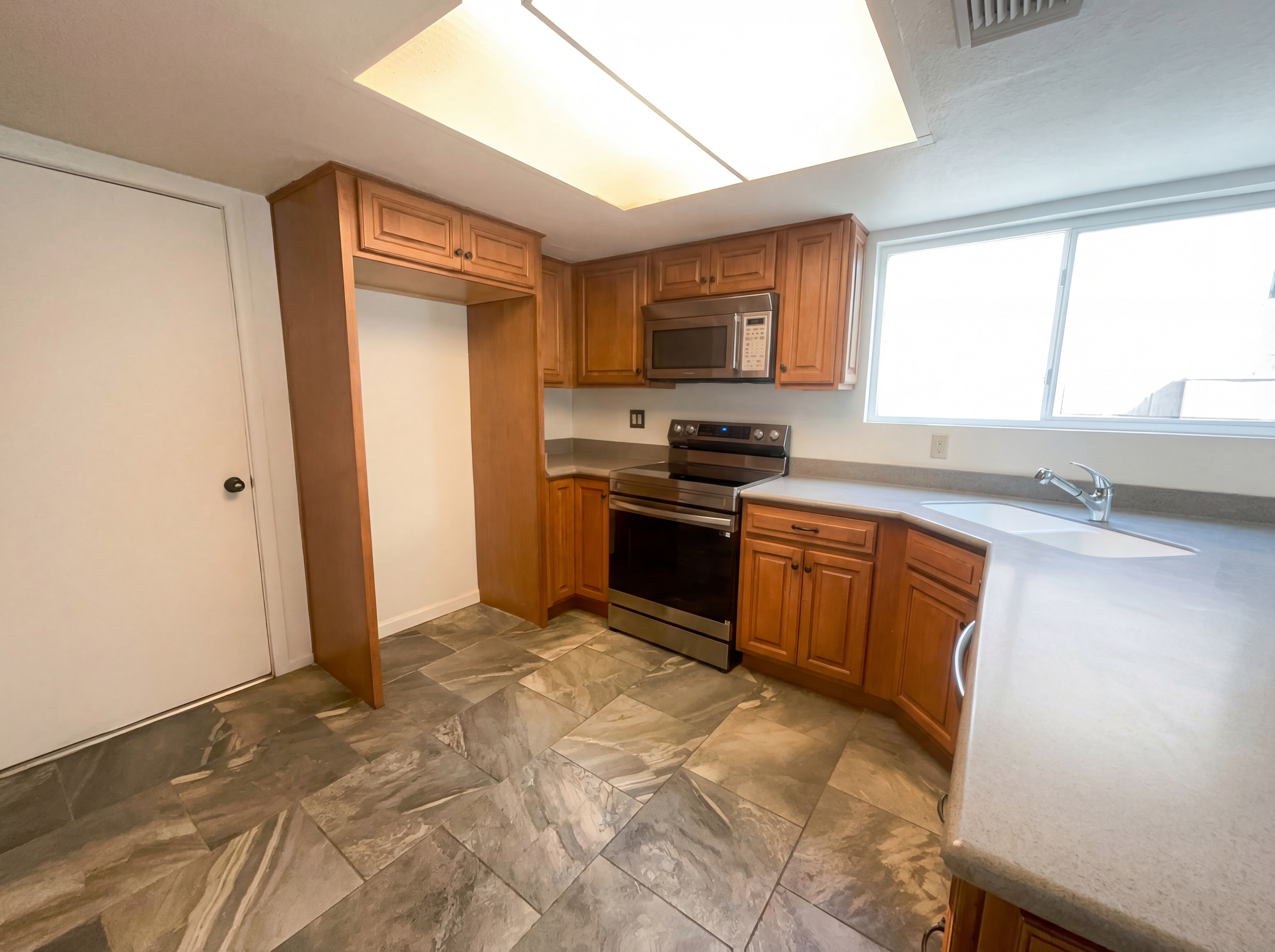 Photo 11 of 21 of 4325 W Blacksmith St, Tucson, AZ