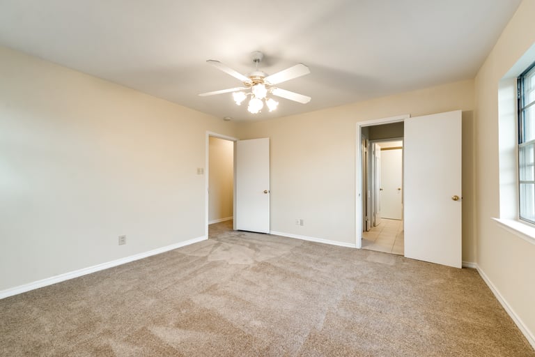 Photo 21 of 30 - 1005 McDonald Dr, Garland, TX 75041
