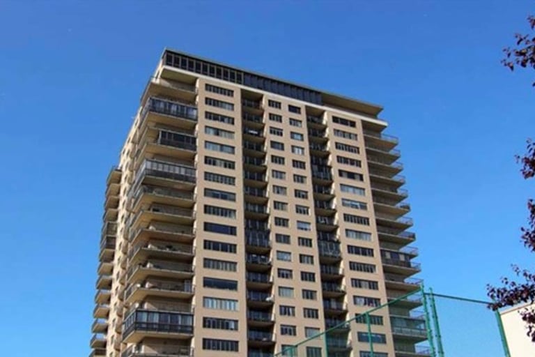 1203 River Rd, Edgewater, NJ 07020 Opendoor