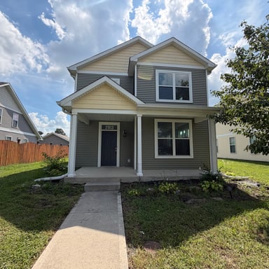 Property photo 1 of 2913 Hervey St