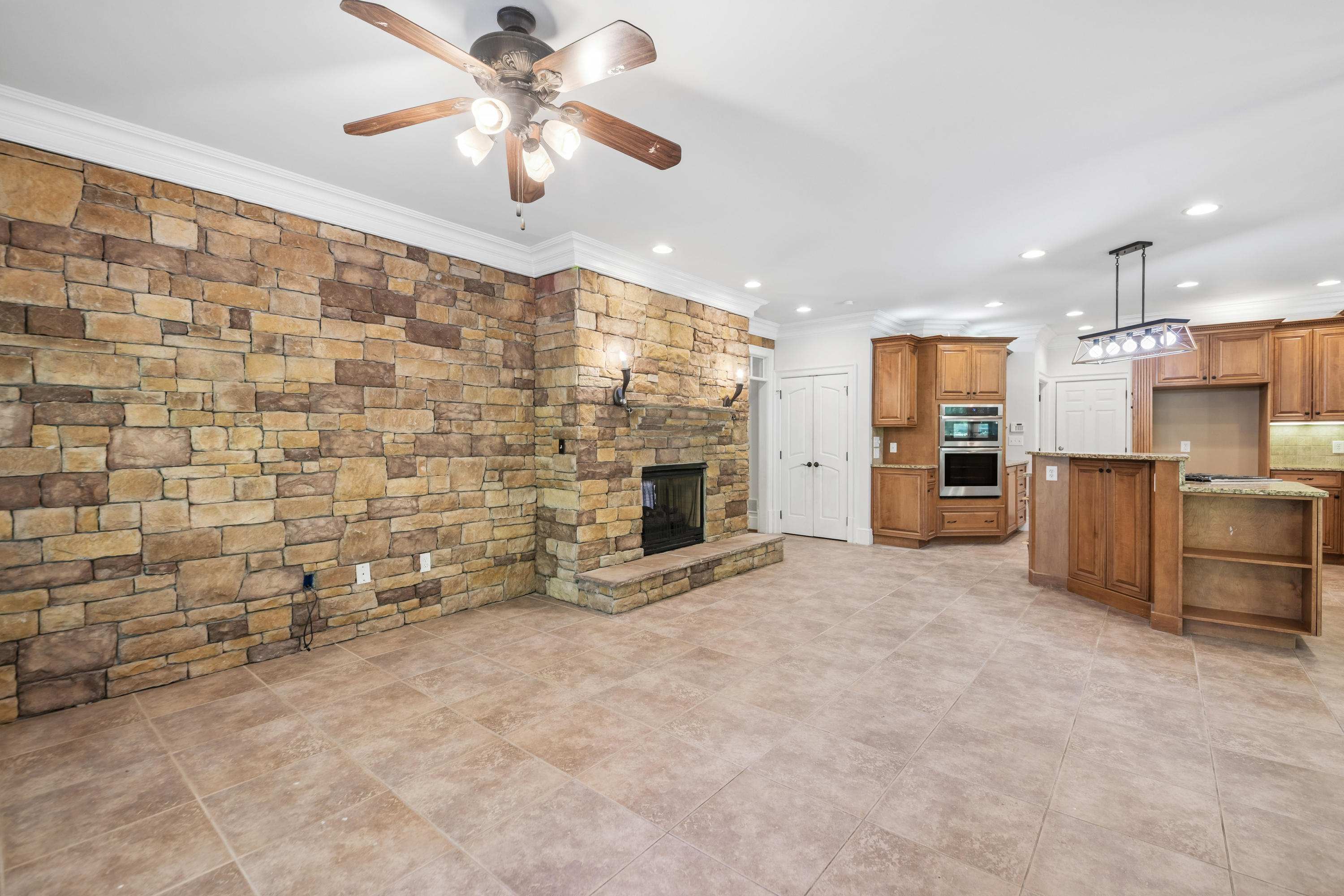 Photo 52 of 63 of 1038 Overlook Dr, Villa Rica, GA