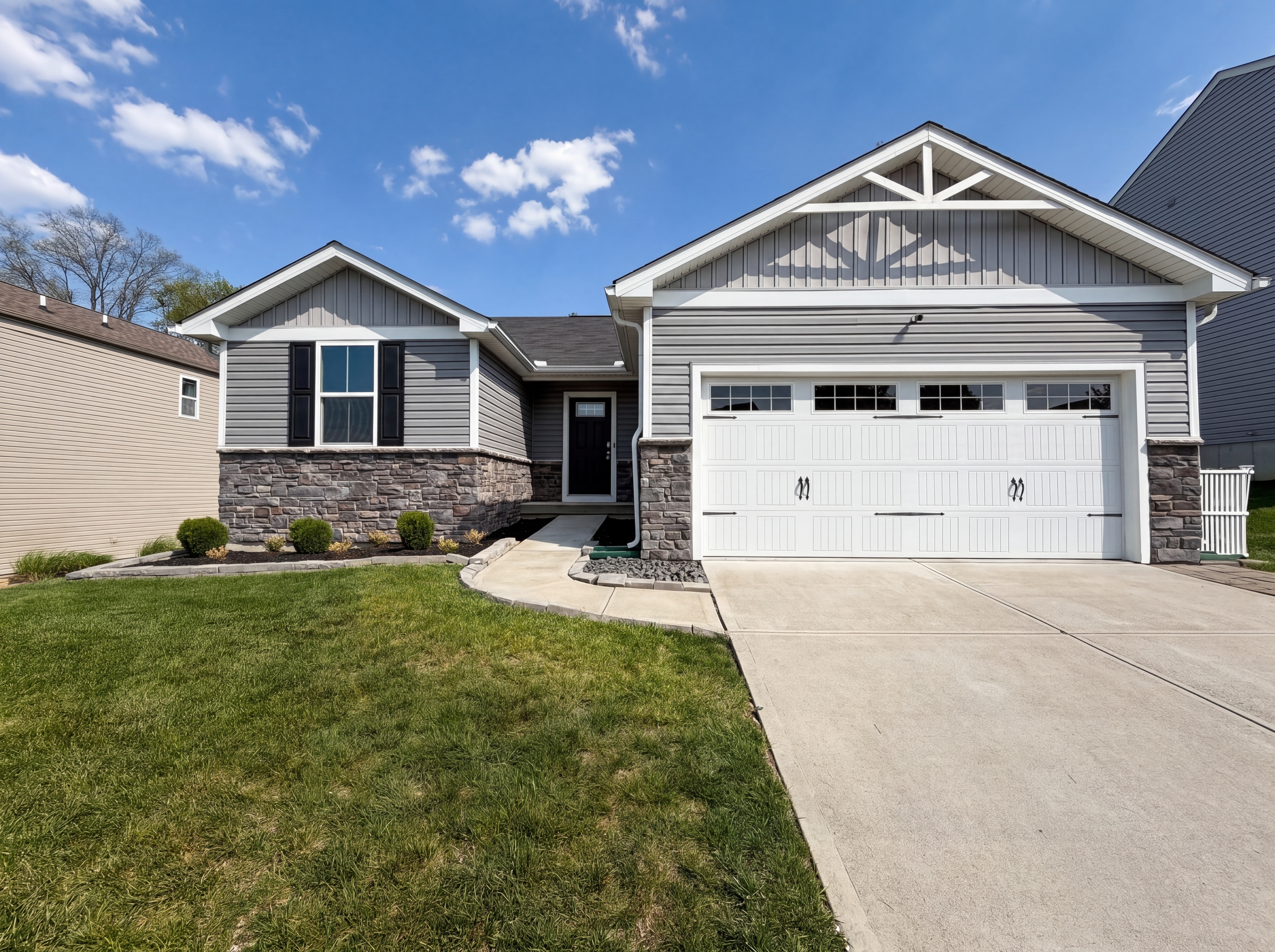 Photo 19 of 21 of 5790 Bentwood Dr, Middletown, OH