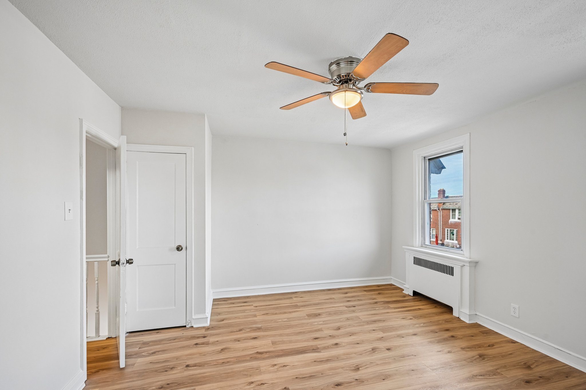 Photo 17 of 29 of 1742 E Mayland St, Philadelphia, PA