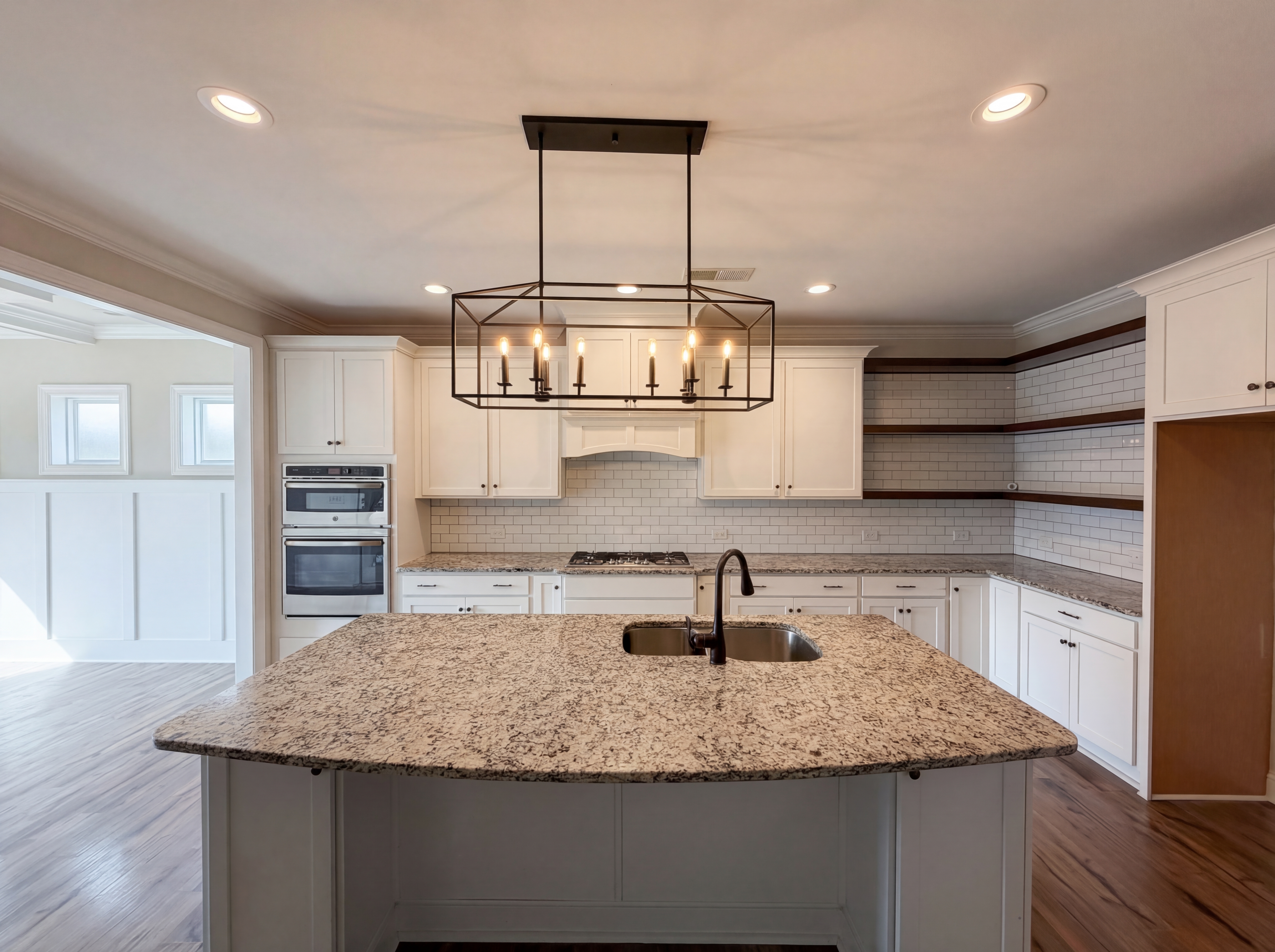 Photo 2 of 26 of 813 Copper Beech Ln, Wake Forest, NC
