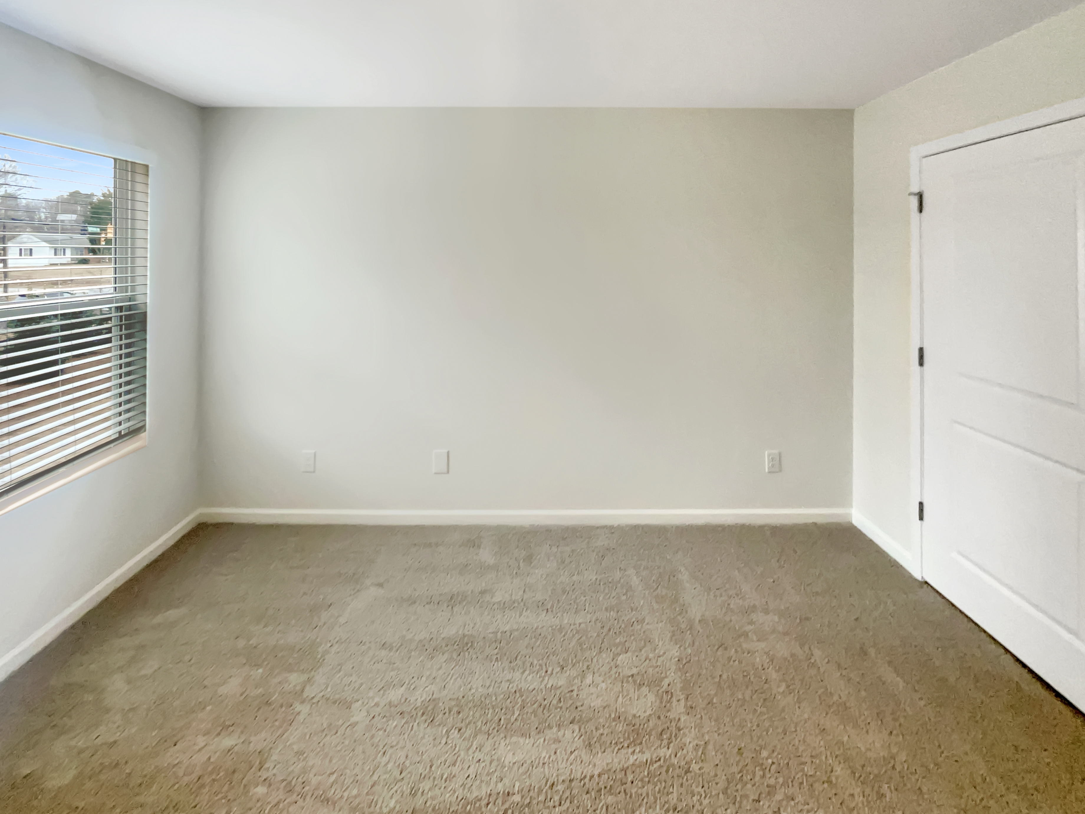 Photo 16 of 24 of 4023 Aster Point Ct, Pfafftown, NC