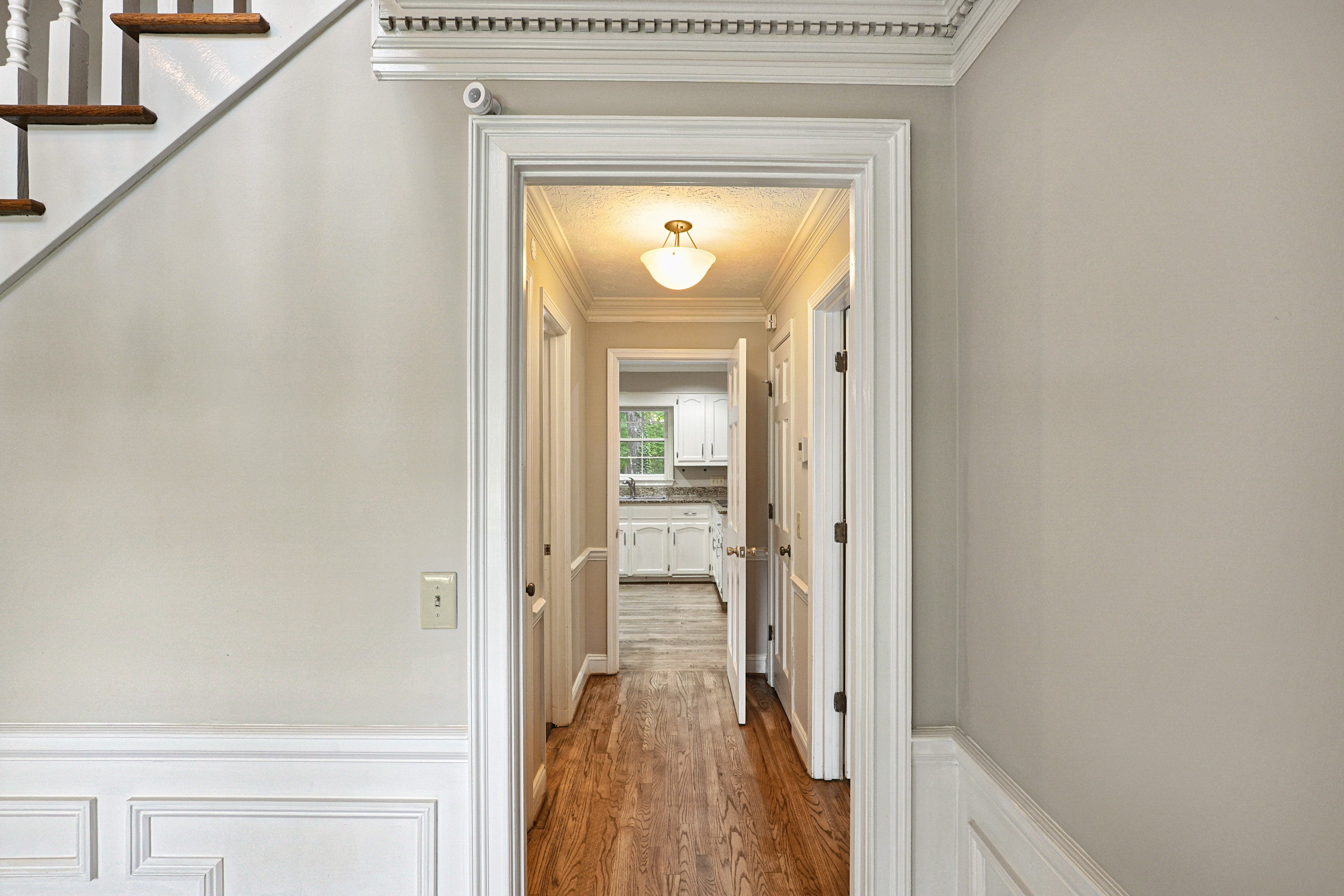 Photo 8 of 63 of 2360 Kimbrough Ct, Sandy Springs, GA