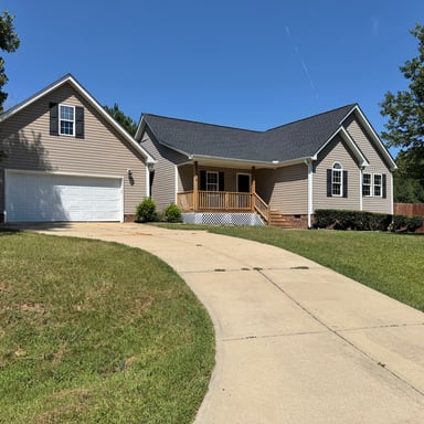 Property photo 1 of 101 Langston Ridge Dr