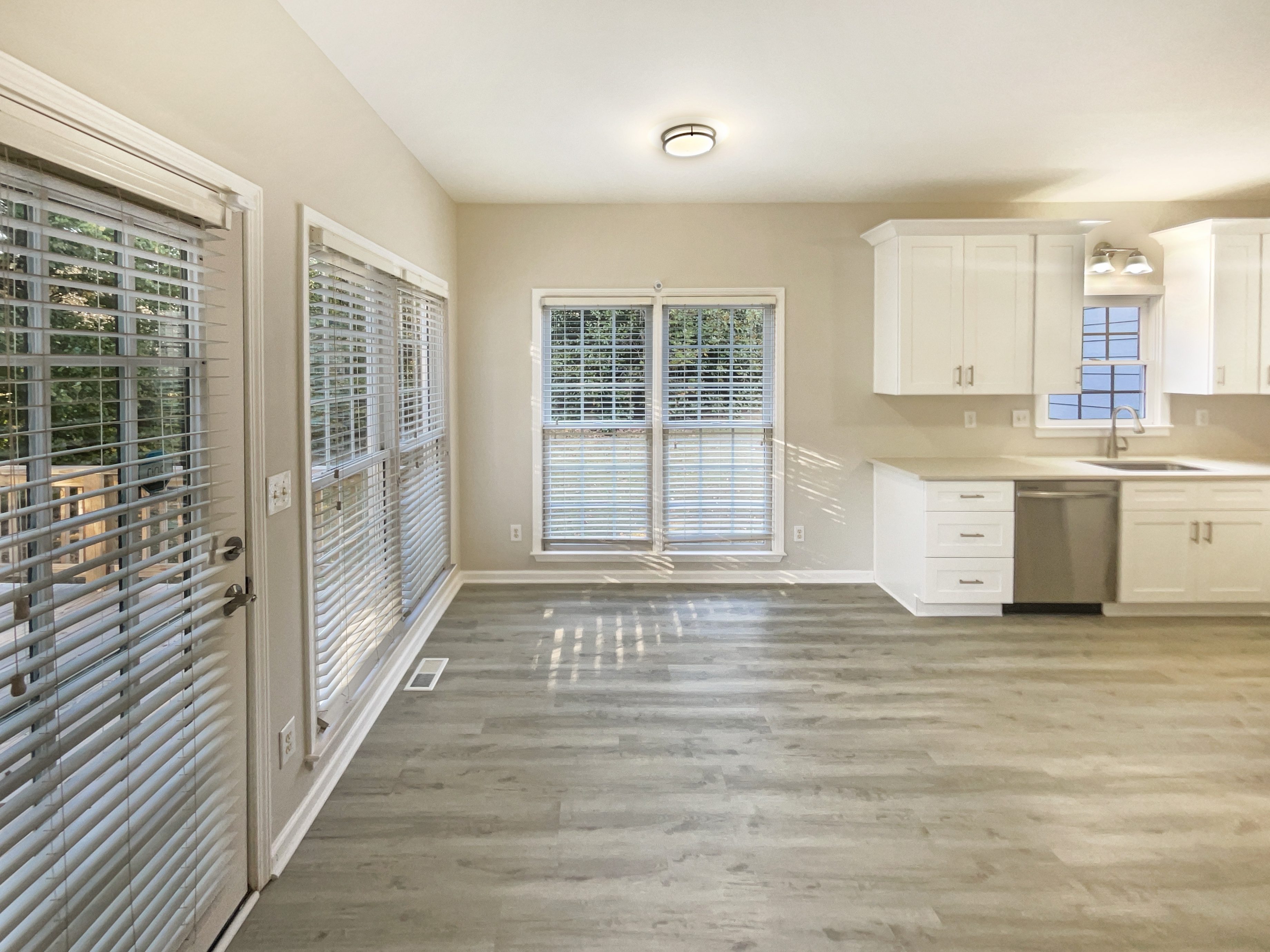Photo 18 of 44 of 2680 Factor Walk Blvd, Suwanee, GA