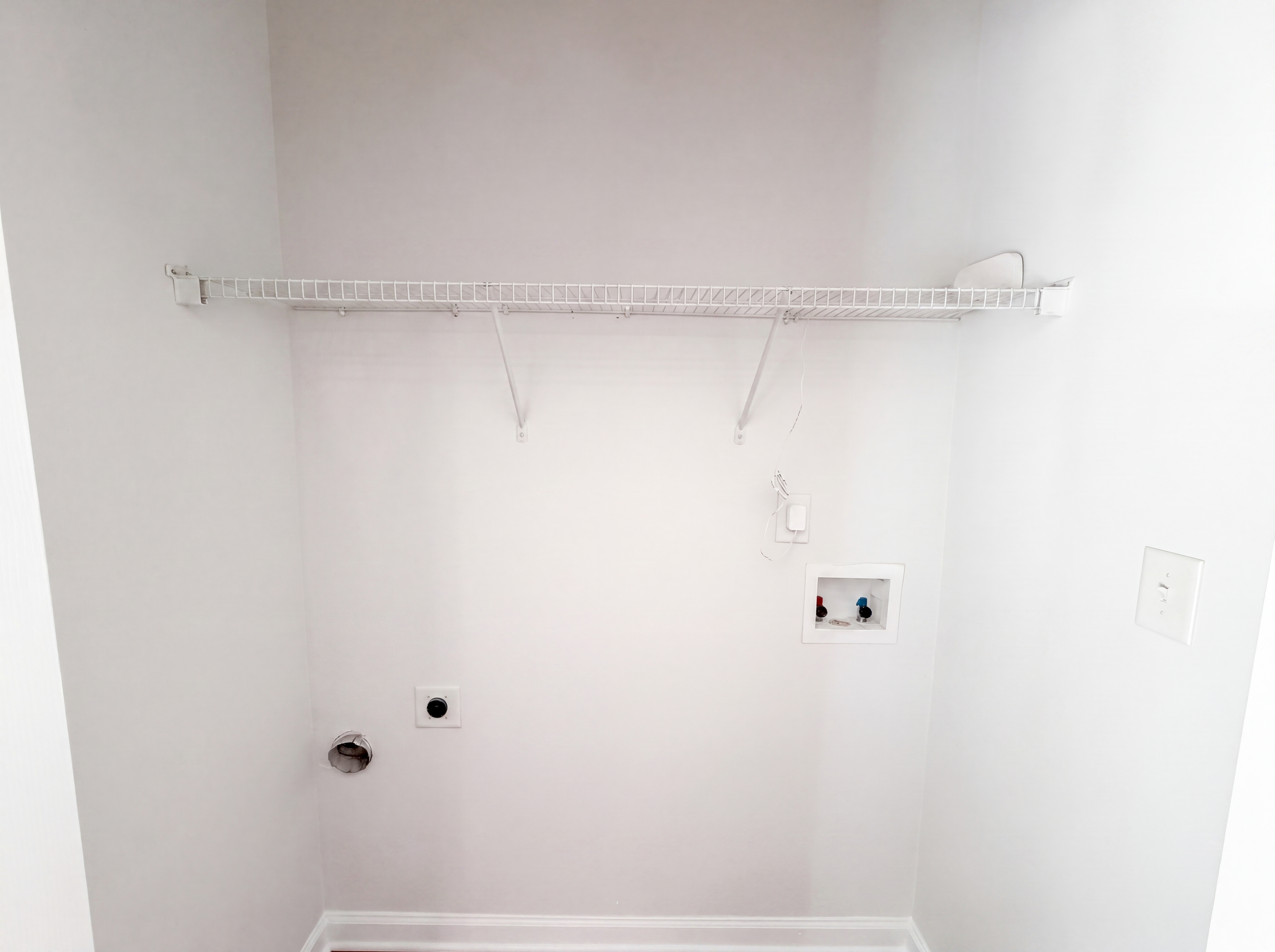 Photo 16 of 22 of 603 Marsh Lake Rd, Lawrenceville, GA