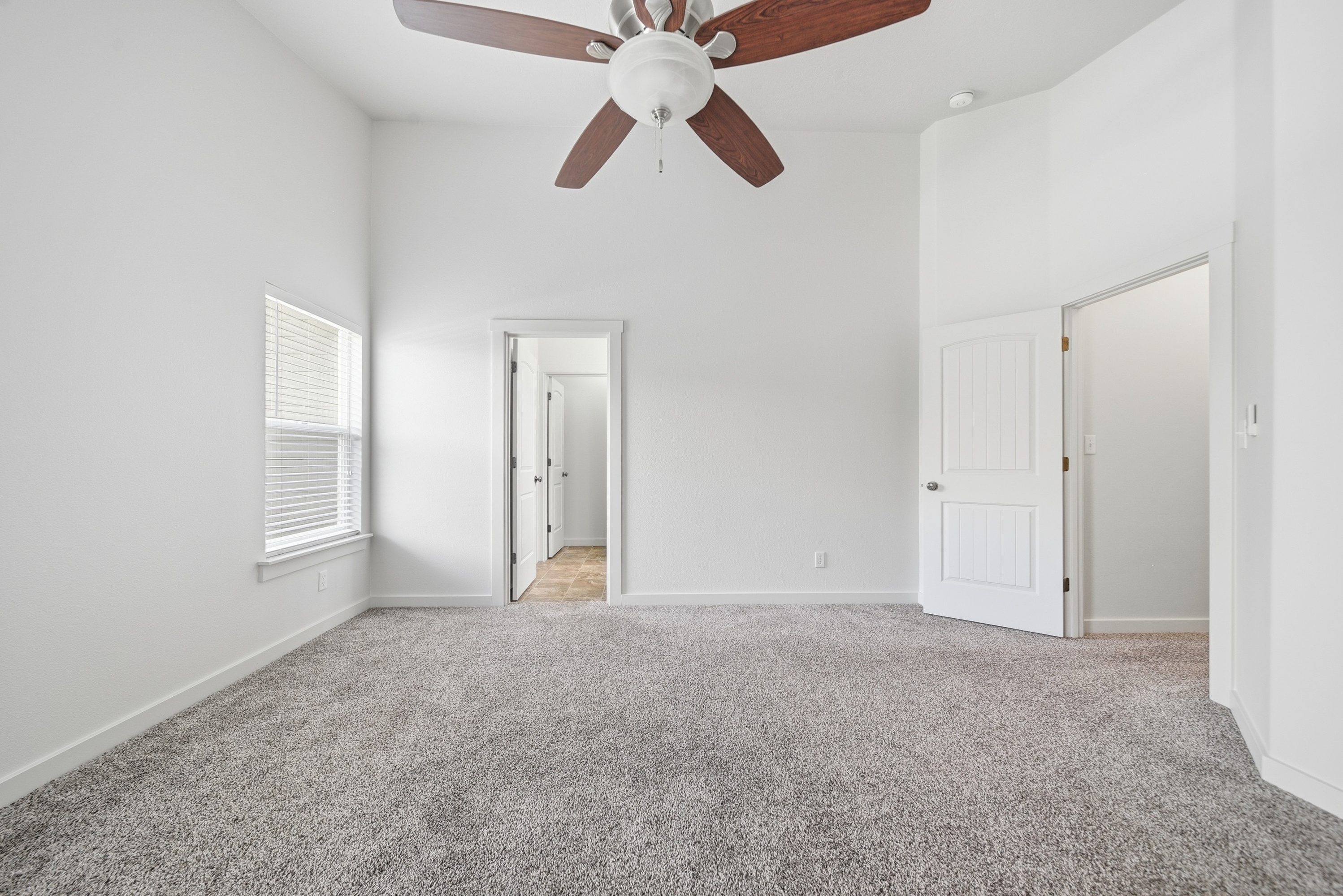 Photo 12 of 28 of 5952 S Red Crest Ave, Boise, ID