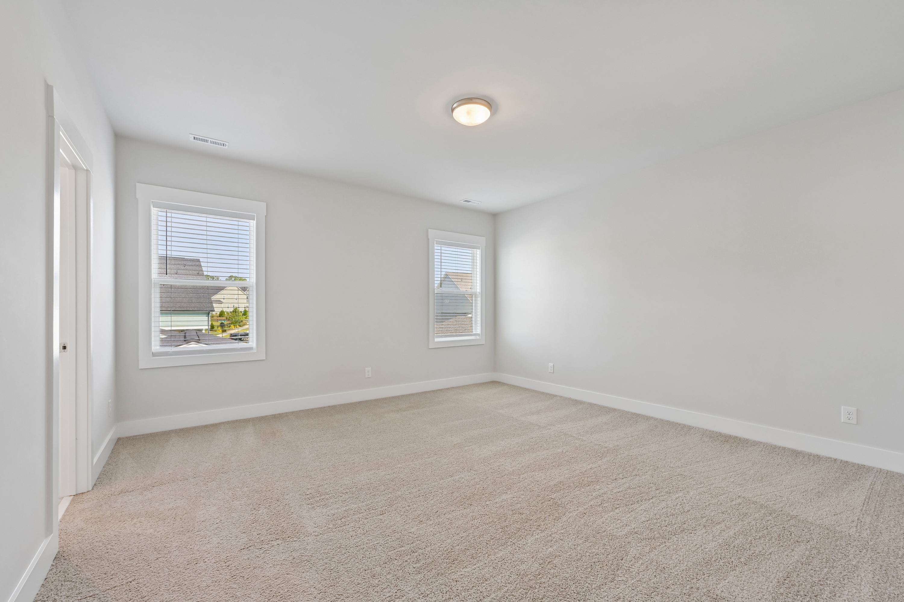Photo 5 of 45 of 121 Broadwater Dr, Wake Forest, NC