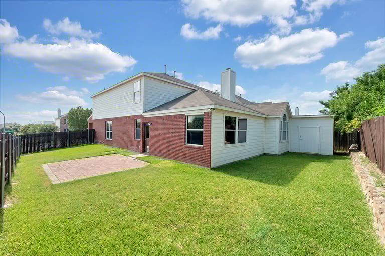 Photo 8 of 32 - 9900 Shelburne Rd, Fort Worth, TX 76244