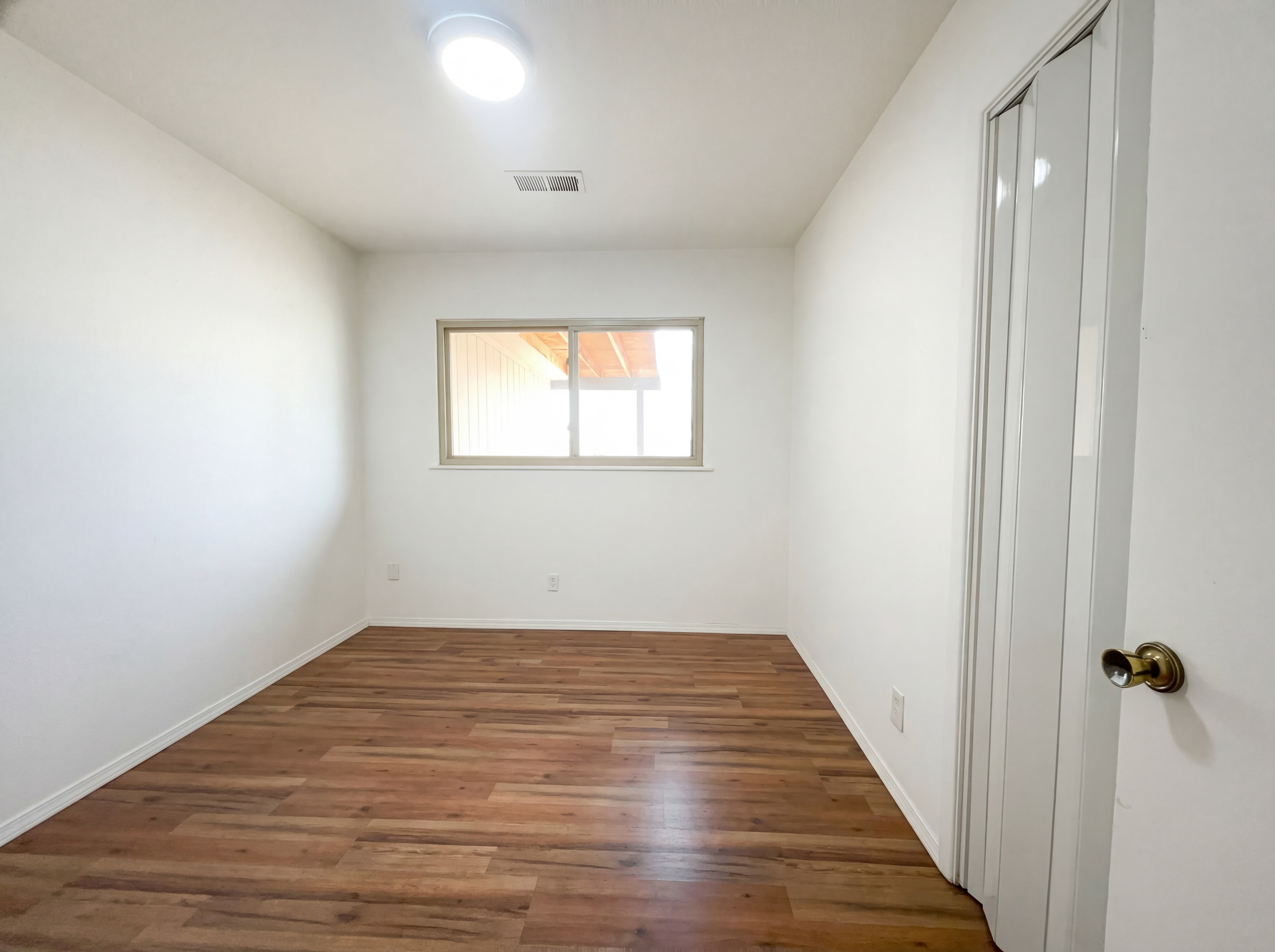 Photo 4 of 14 of 1209 Westerfeld Dr NE, Albuquerque, NM