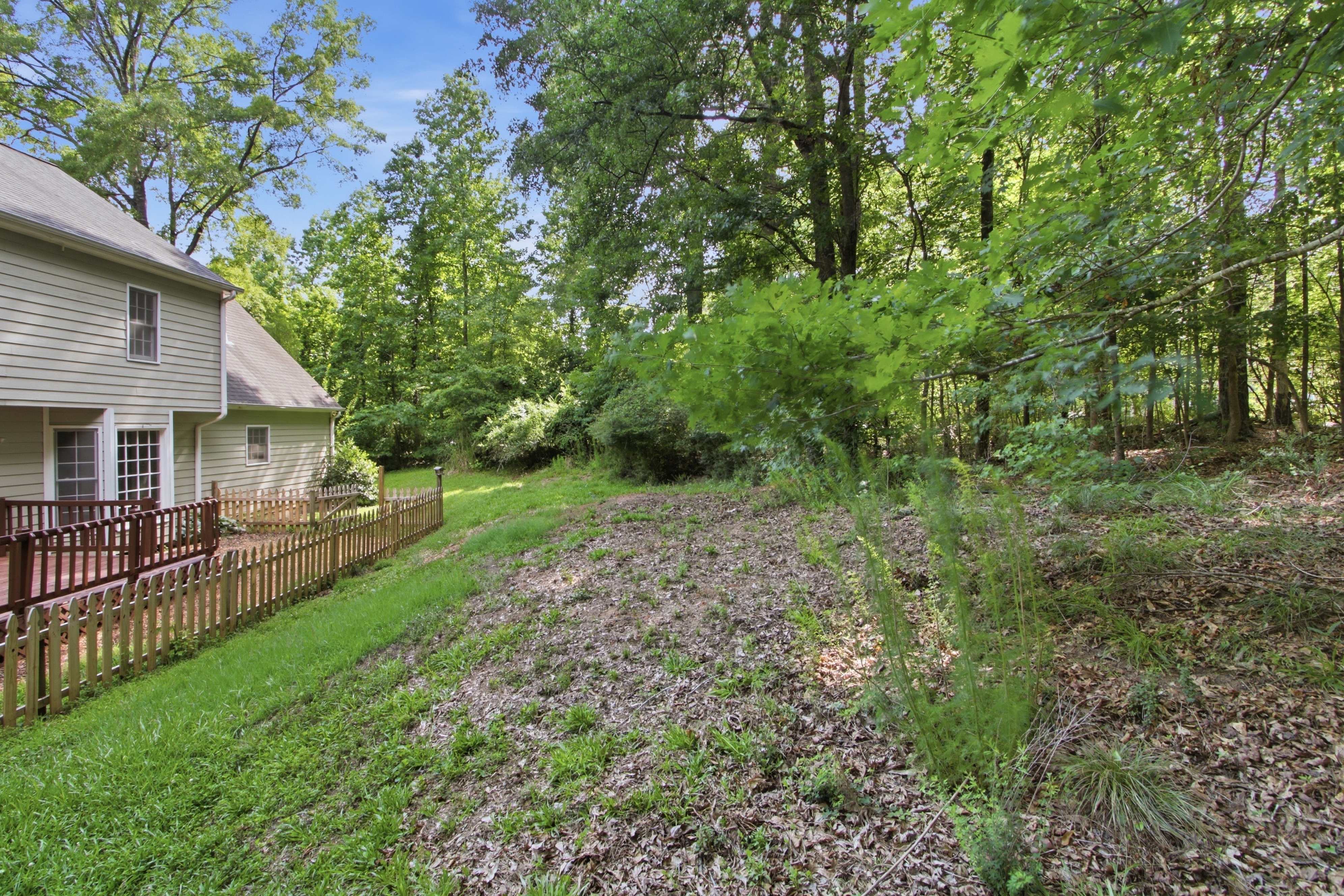 Photo 36 of 40 of 220 Braemar Rd, Fayetteville, GA