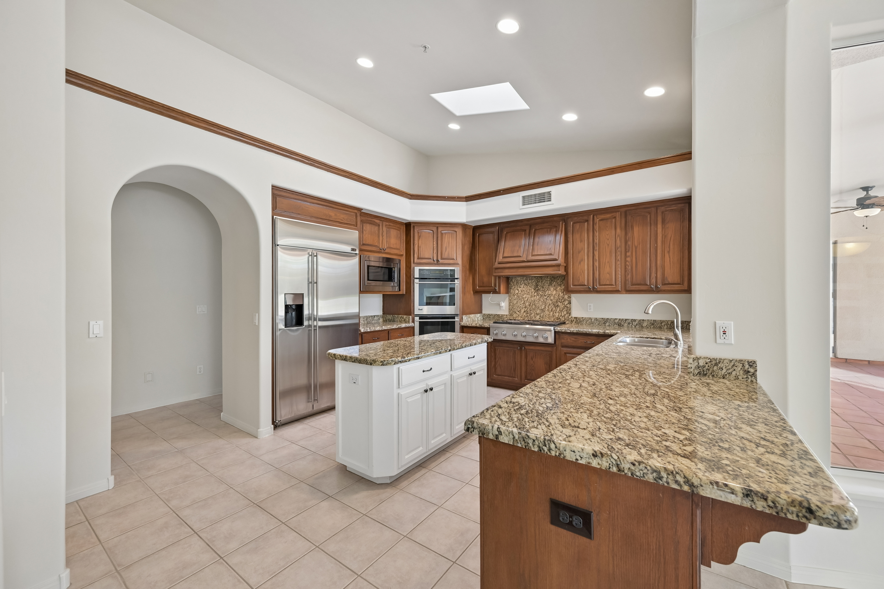 Photo 2 of 42 of 12158 E Ironwood Dr, Scottsdale, AZ
