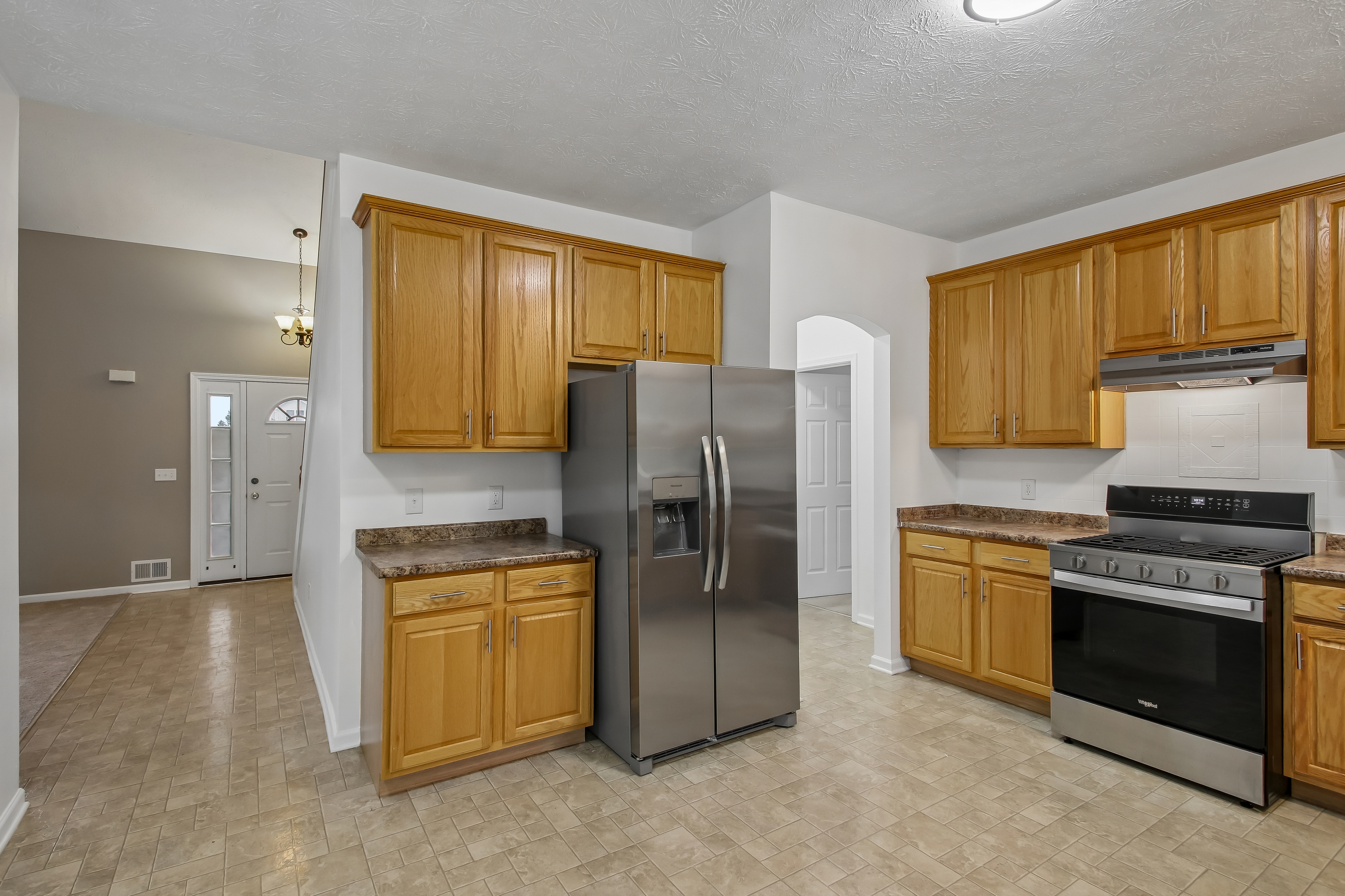 Photo 2 of 34 of 5704 Yanni Ct, Avon, NY