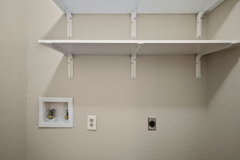 Photo 15 of 29 - 6800 Running Creek Dr, Arlington, TX 76001