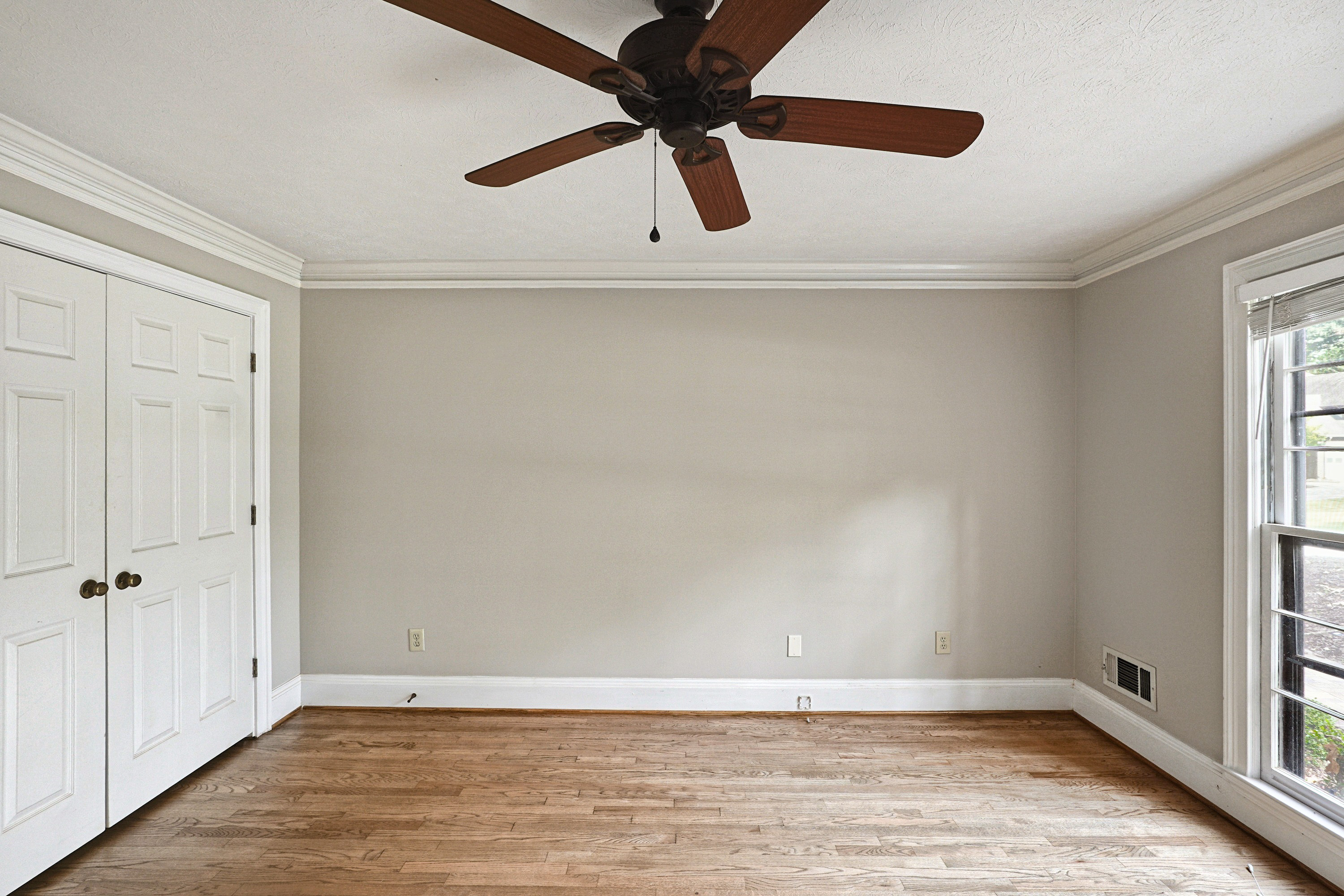 Photo 25 of 63 of 2360 Kimbrough Ct, Sandy Springs, GA