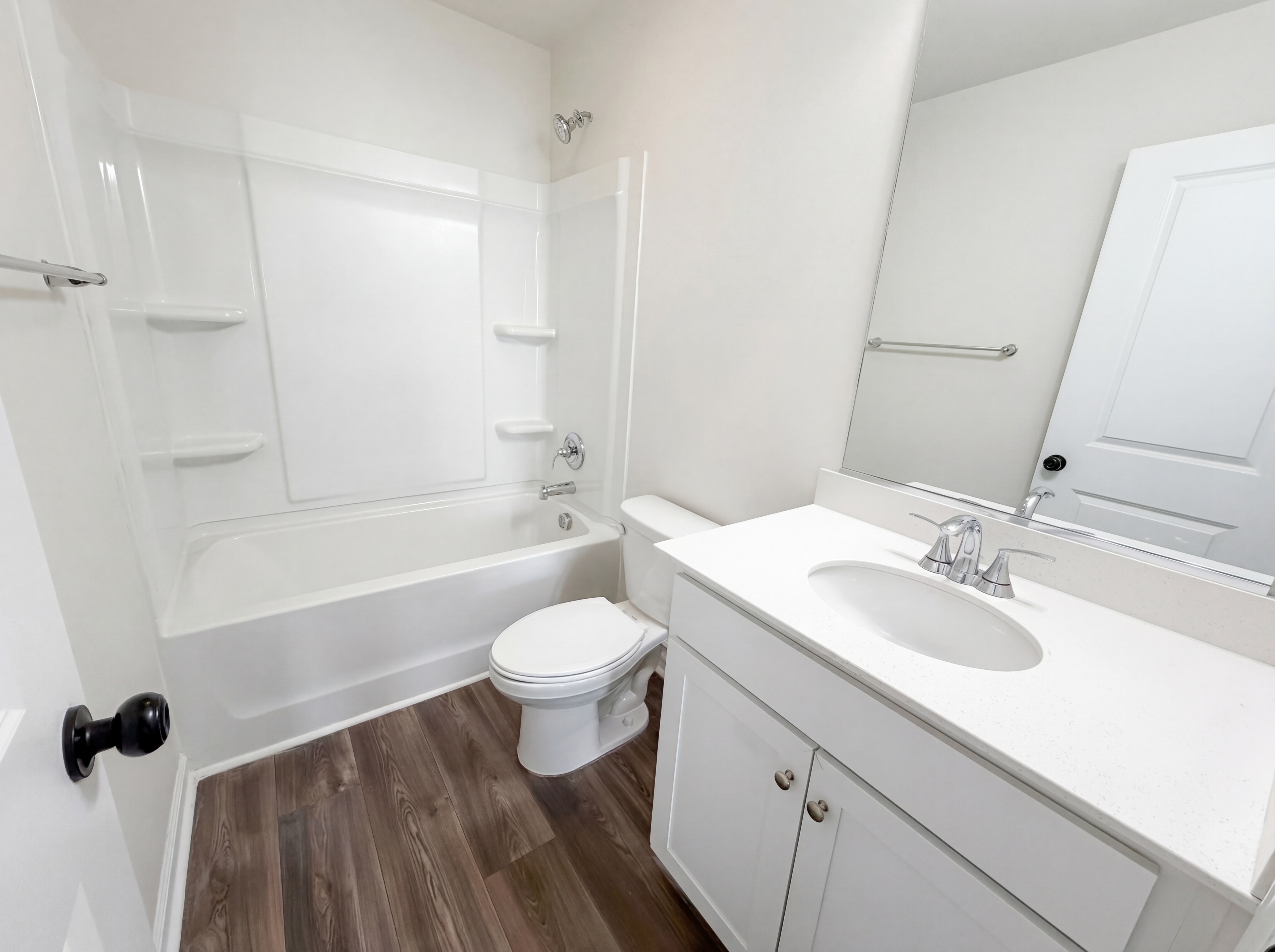 Photo 10 of 19 of 152 Pine Crest View Dr, Summerville, SC