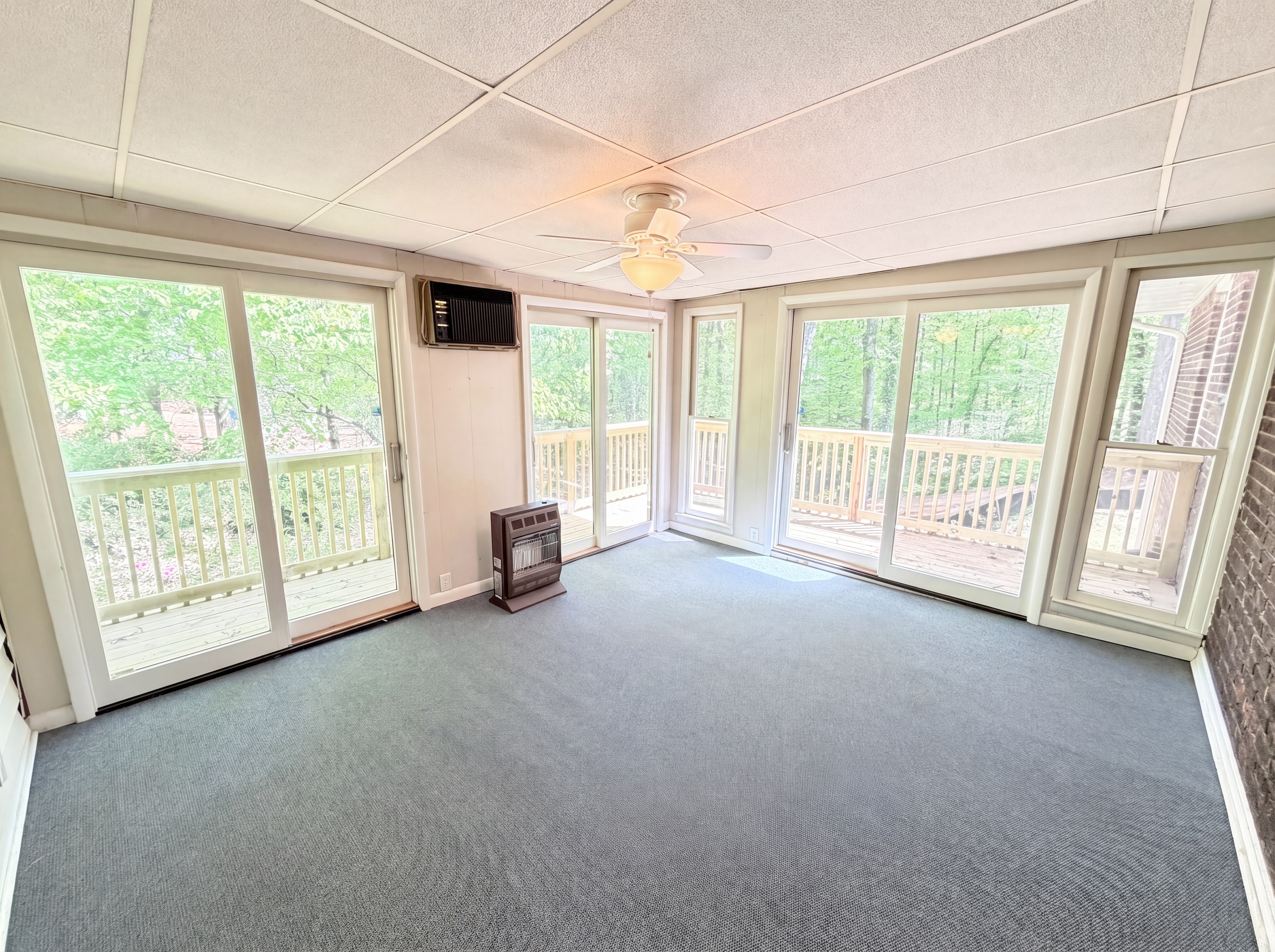 Photo 15 of 25 of 200 Dogwood Dr, Canton, GA