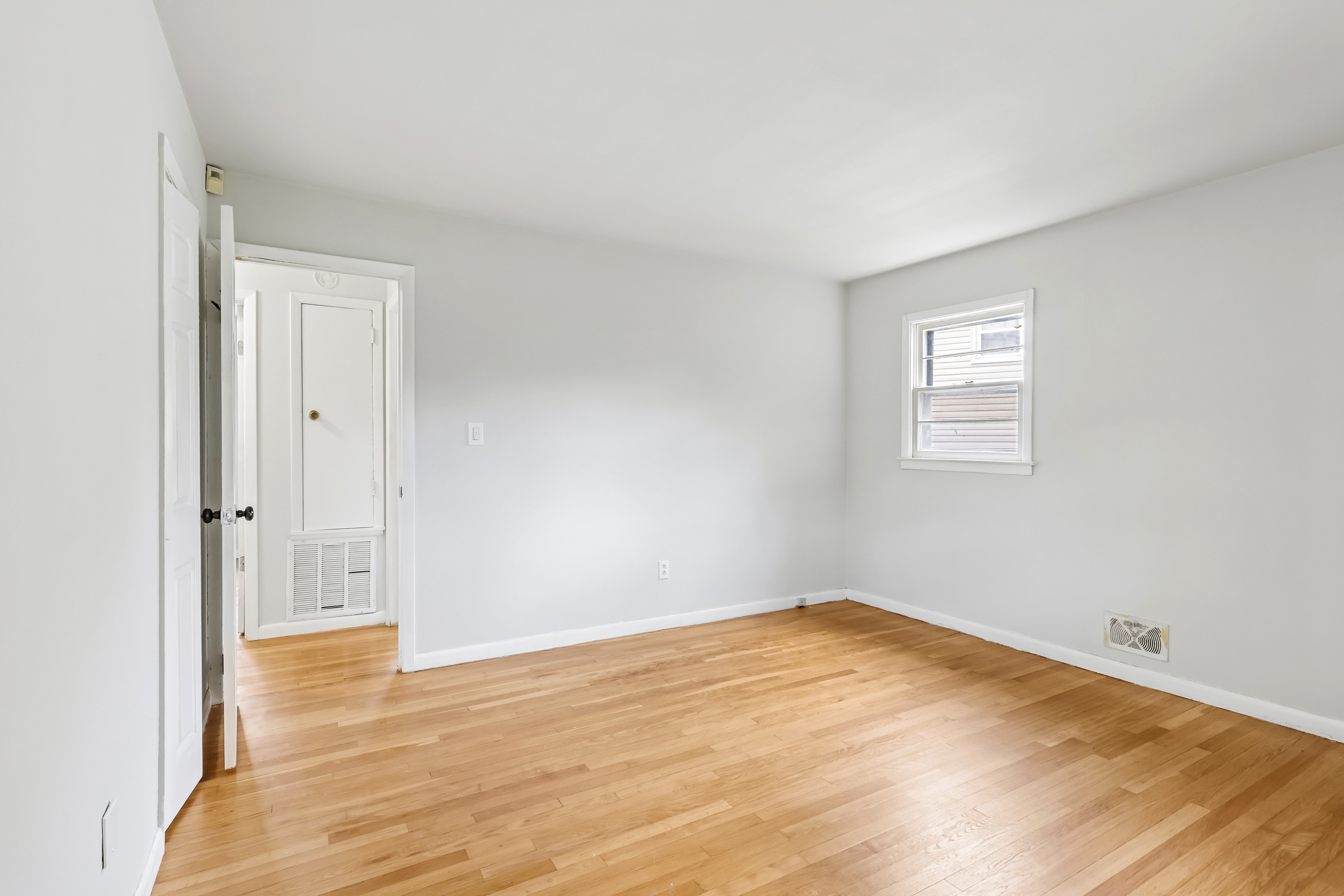 Photo 27 of 39 of 78-80 Parkside Rd, Plainfield, NJ 07060, Plainfield, NJ