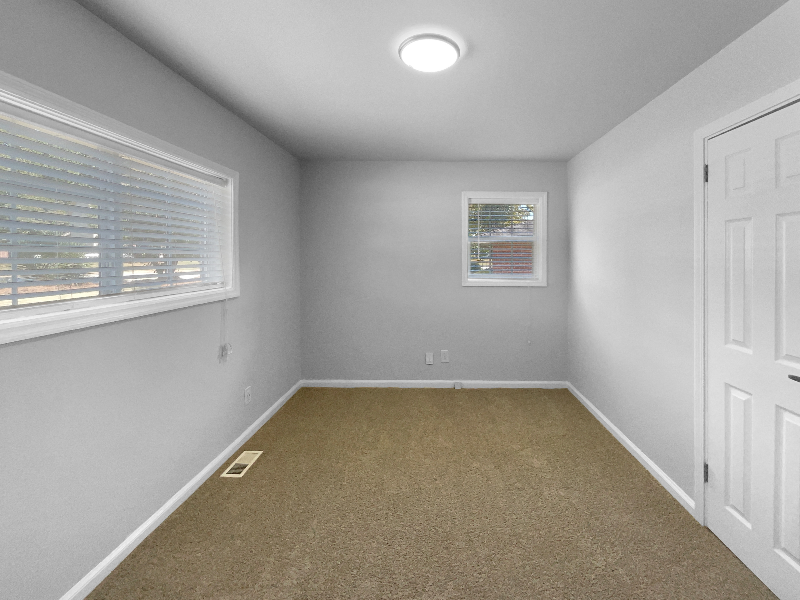 Photo 5 of 25 of 2653 Tilson Rd, Decatur, GA