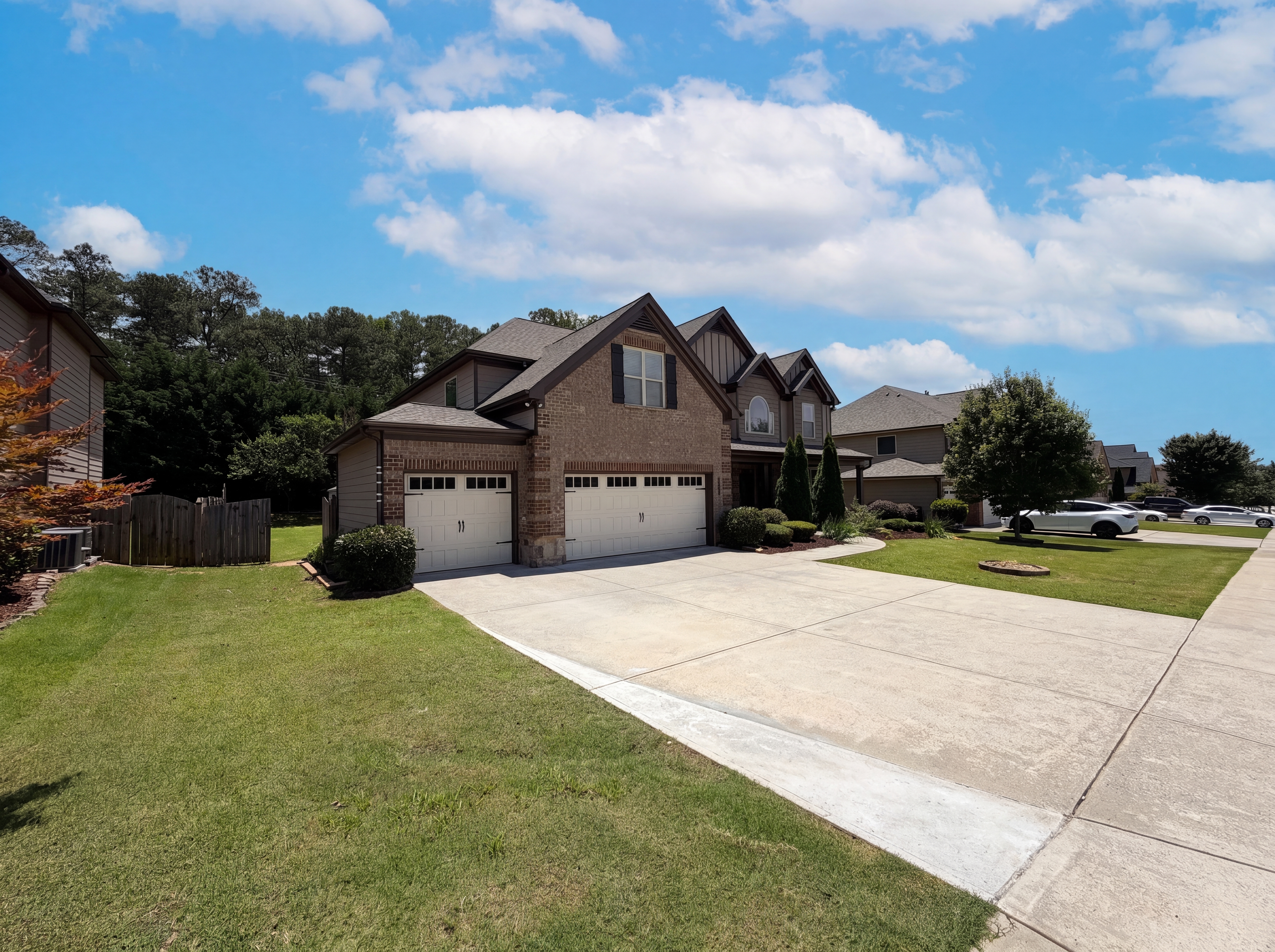 Photo 45 of 51 of 1481 Azalea Brook Dr, Lawrenceville, GA