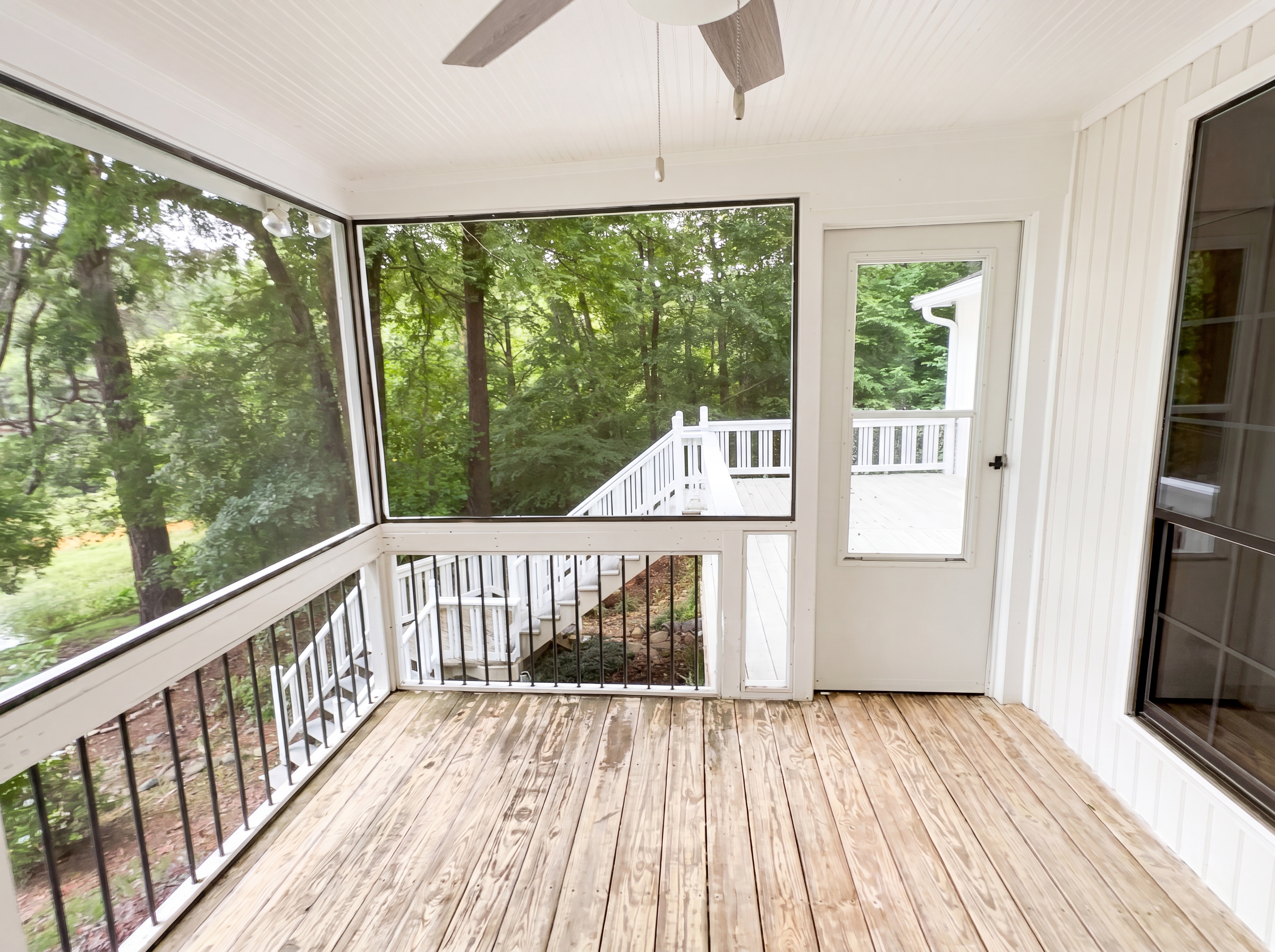 Photo 15 of 19 of 120 Bay Ct, Eatonton, GA