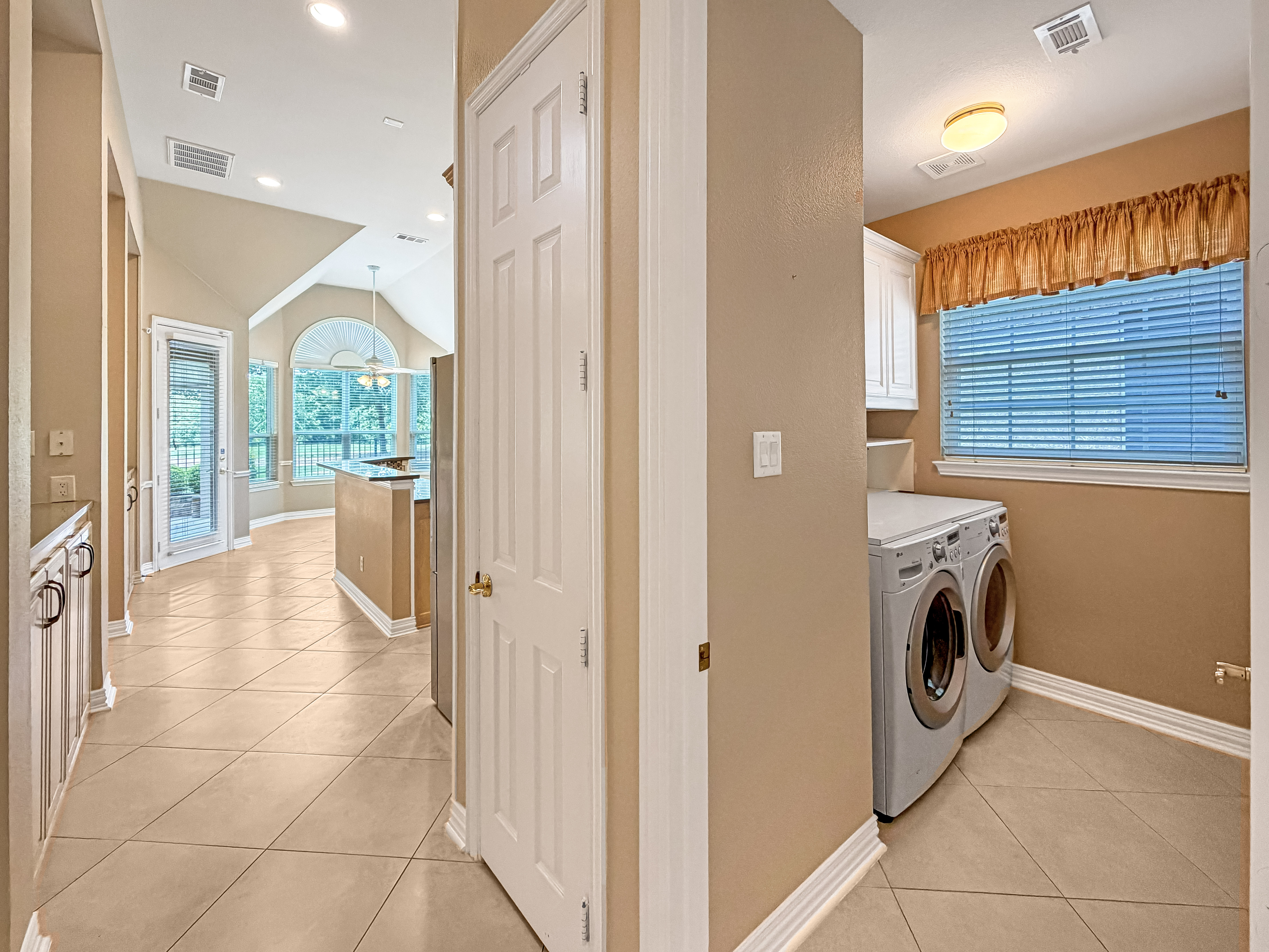 Photo 11 of 36 of 2316 Watercrest Dr, Keller, TX