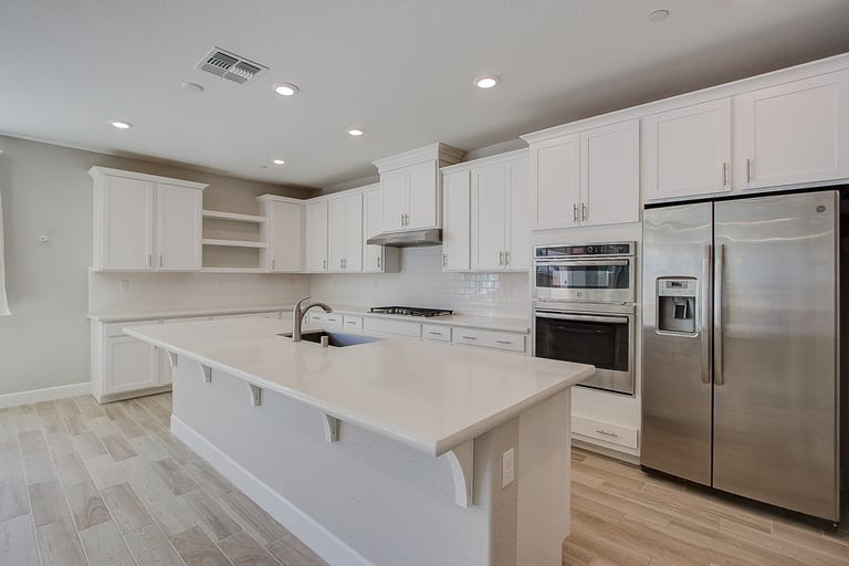 Photo 16 of 30 - 1914 Herrera Dr, Woodland, CA 95776