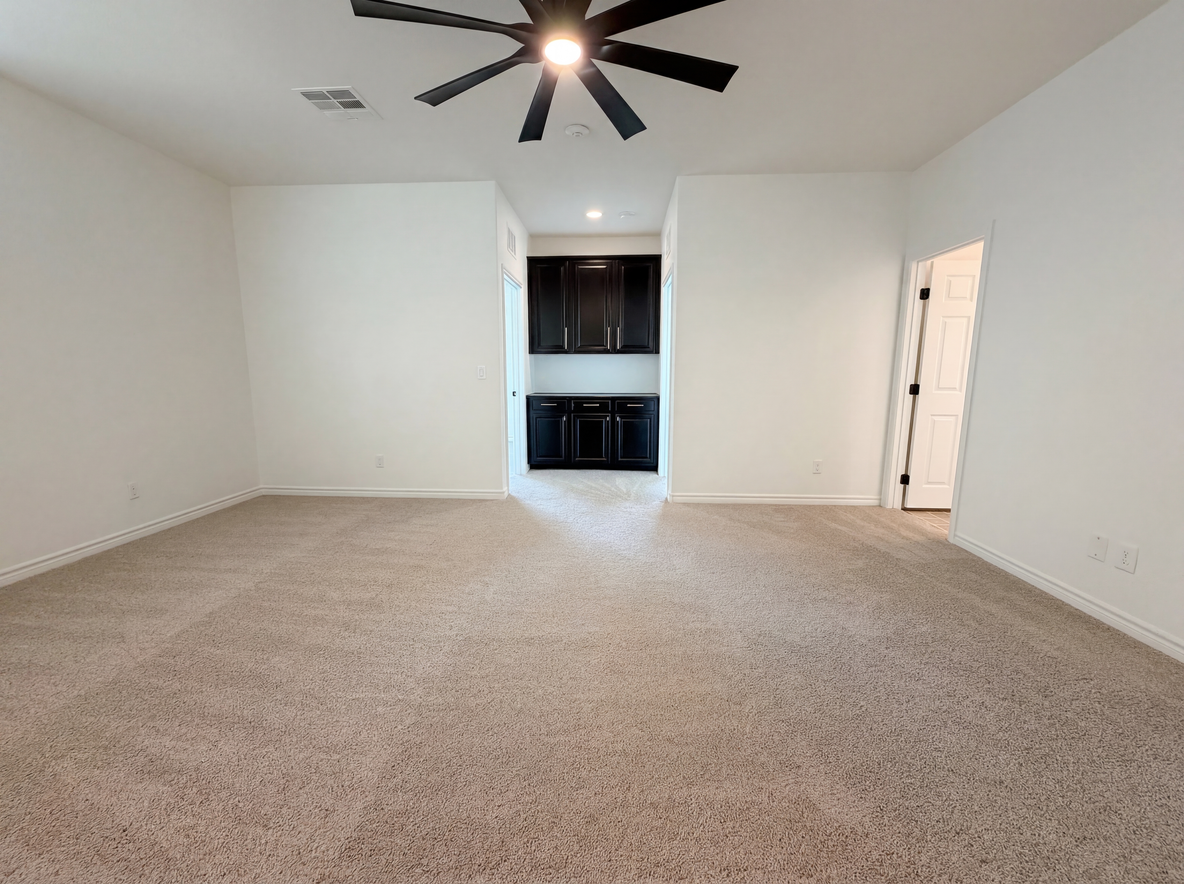 Photo 15 of 34 of 7779 Harthill Park Ave, Las Vegas, NV