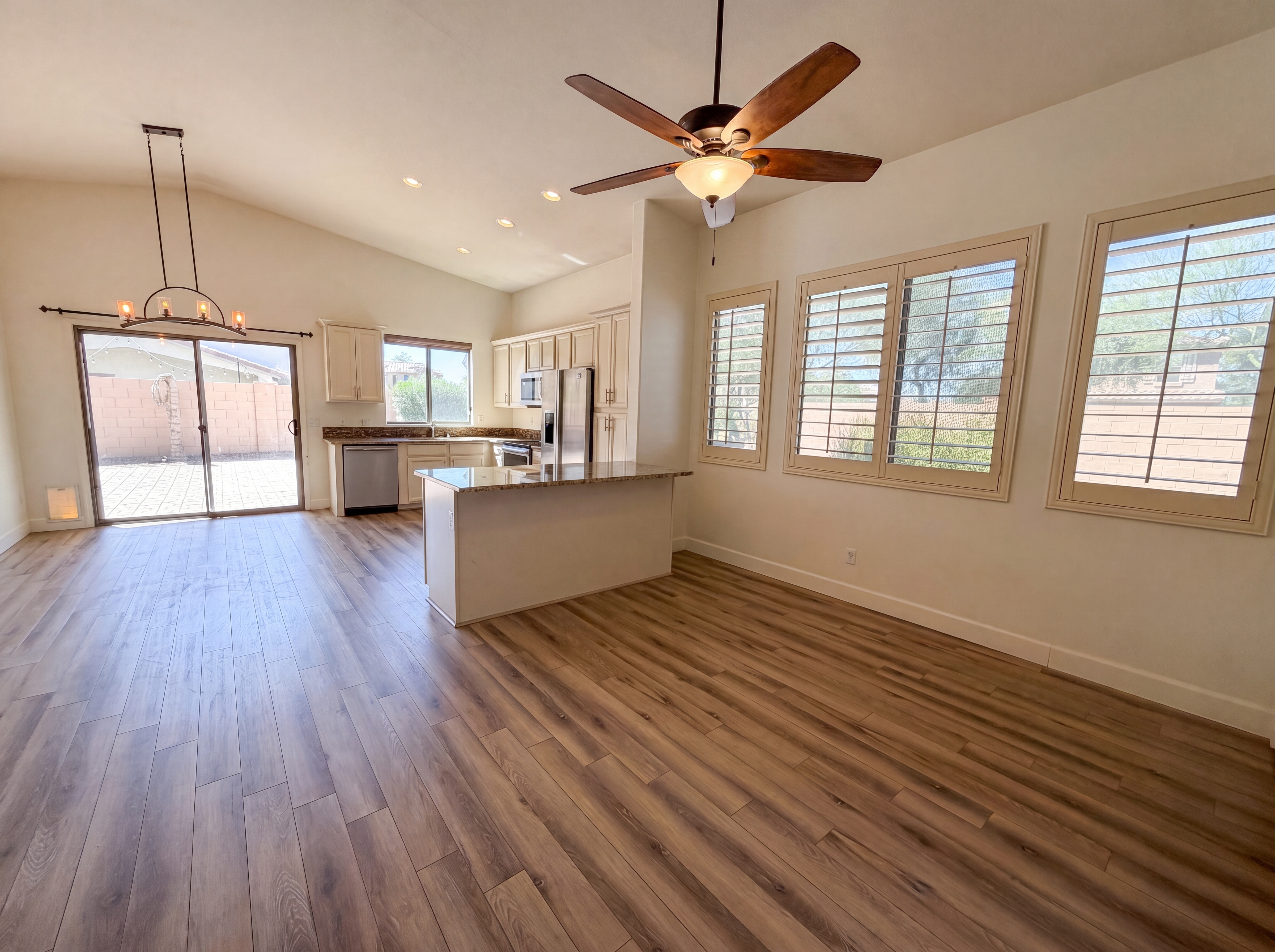 Photo 10 of 29 of 3951 E Timberline Rd, Gilbert, AZ