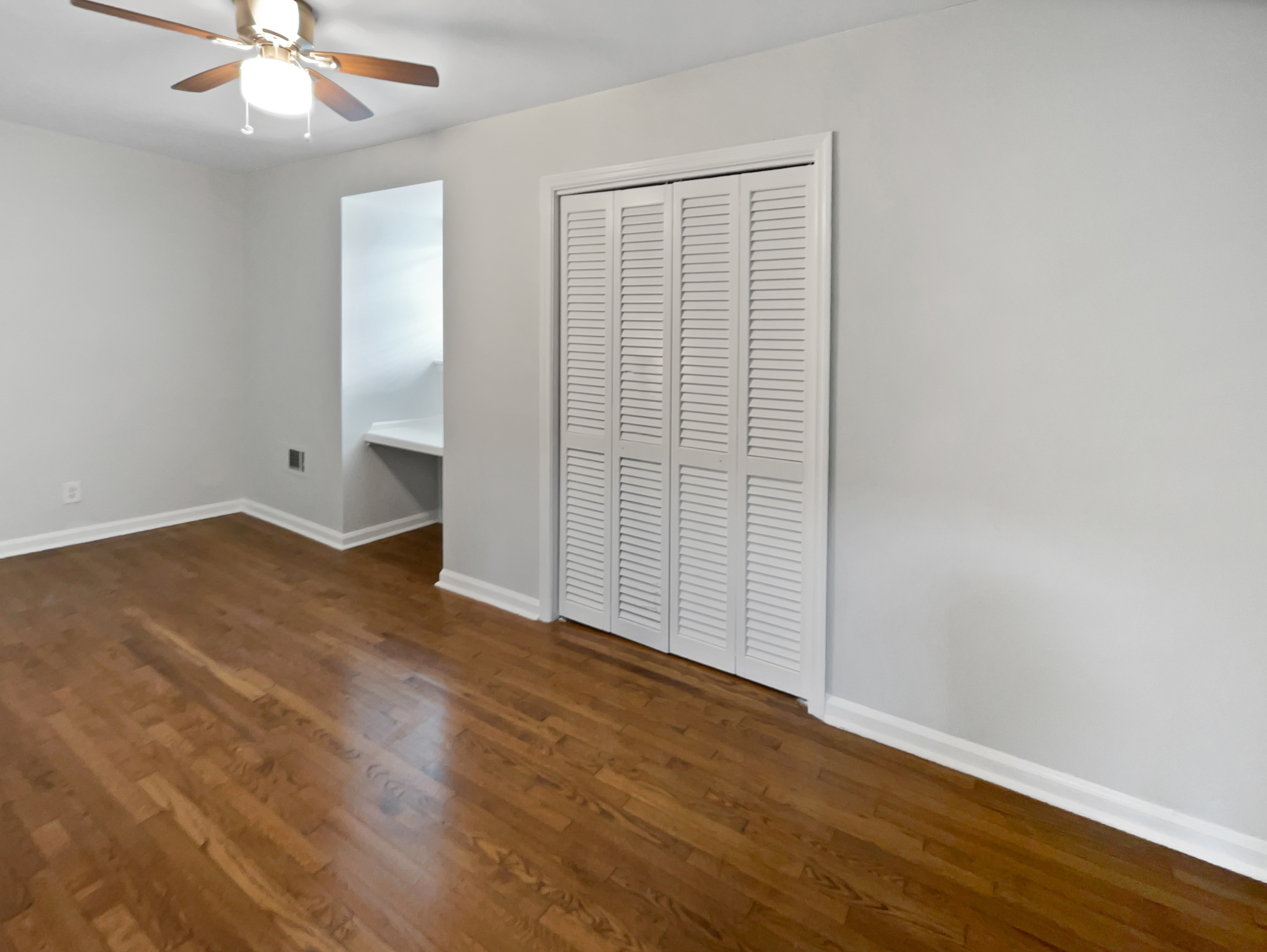 Photo 27 of 37 of 6390 E Stubbs Rd, Atlanta, GA