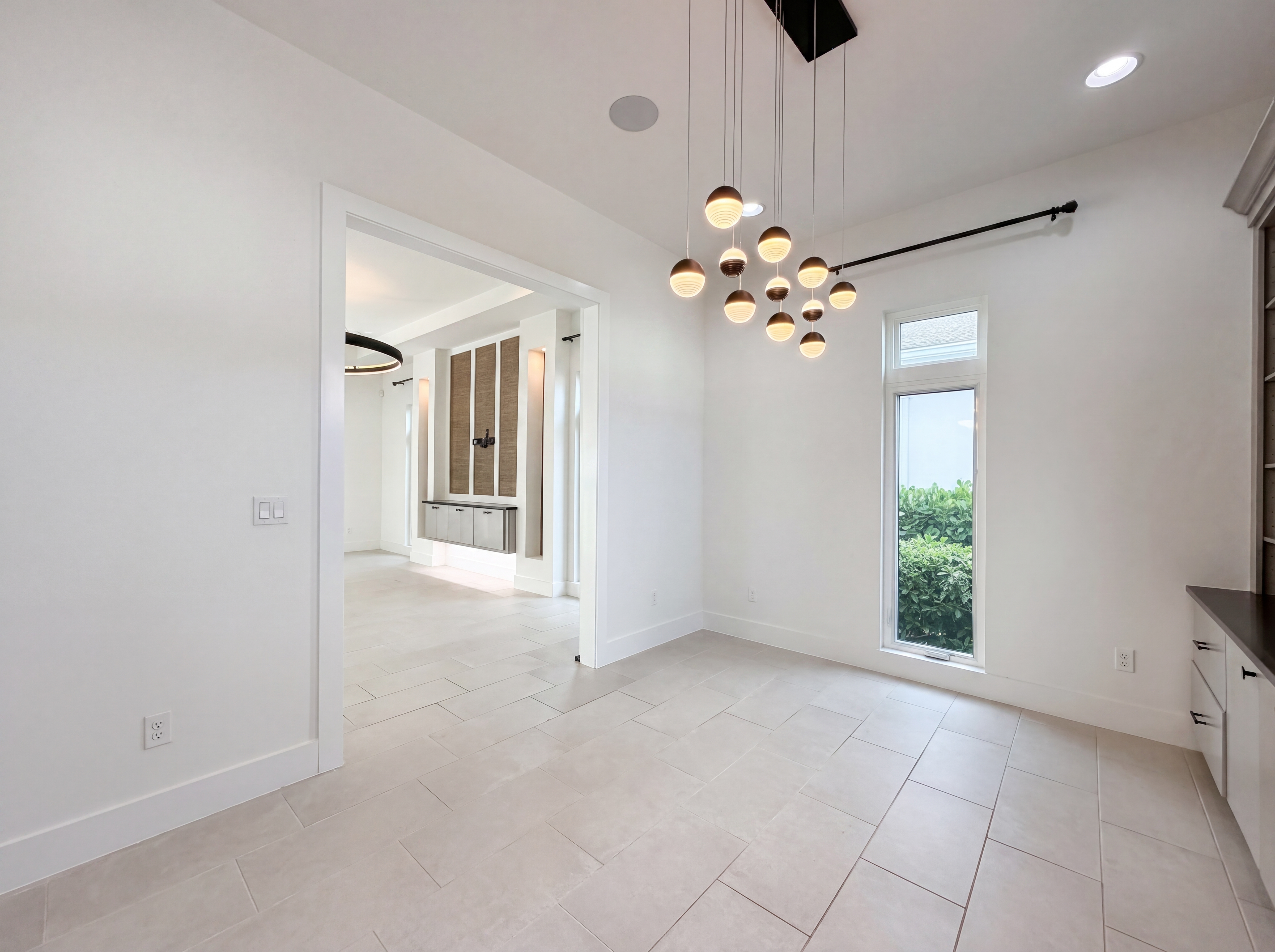 Photo 8 of 43 of 5911 Redbay Blvd, Bradenton, FL