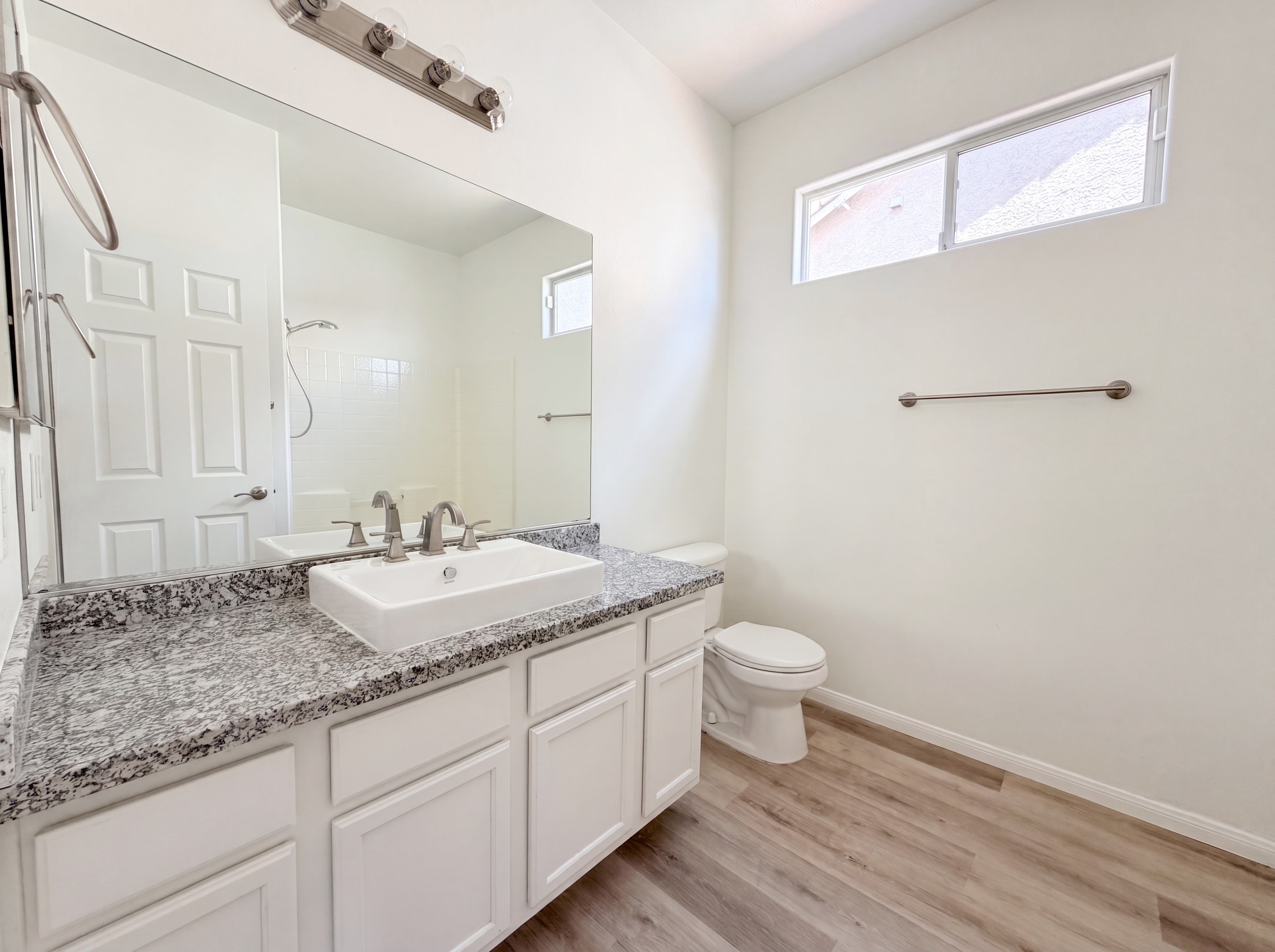 Photo 12 of 32 of 5132 Rocky Bluff St, North Las Vegas, NV