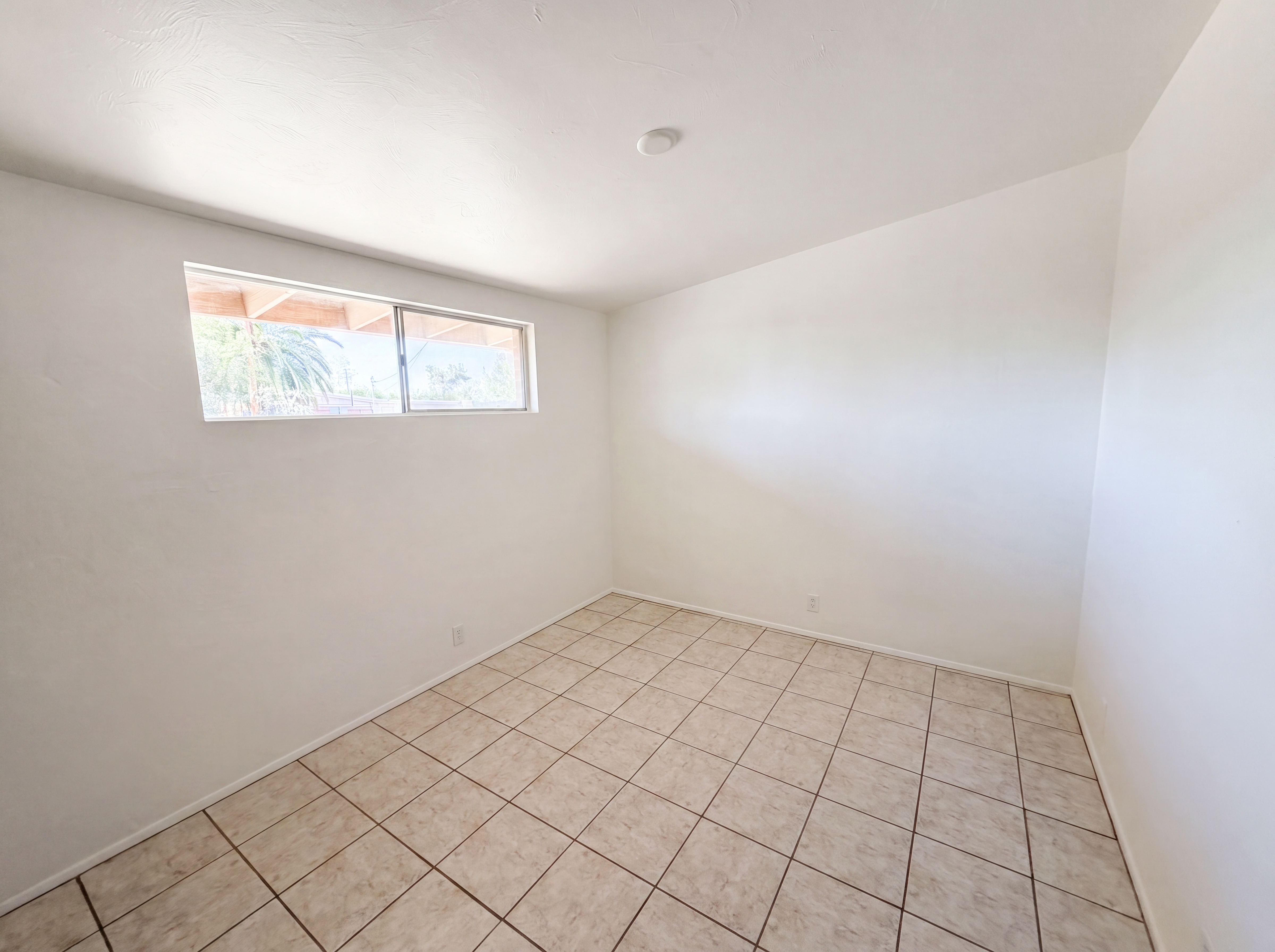 Photo 11 of 20 of 7434 E 18th St, Tucson, AZ