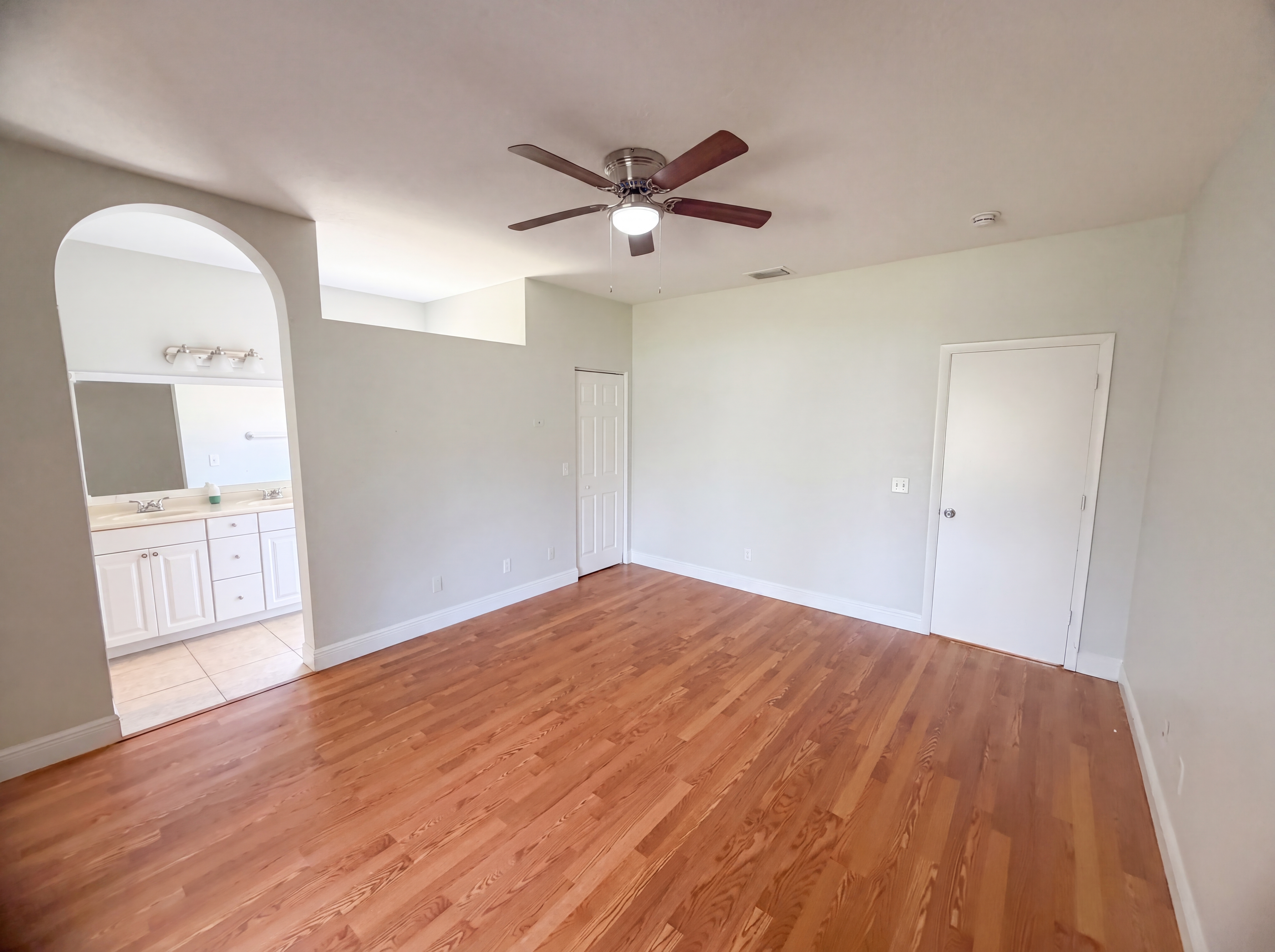 Photo 15 of 45 of 2385 SW Neal Rd, Port Saint Lucie, FL
