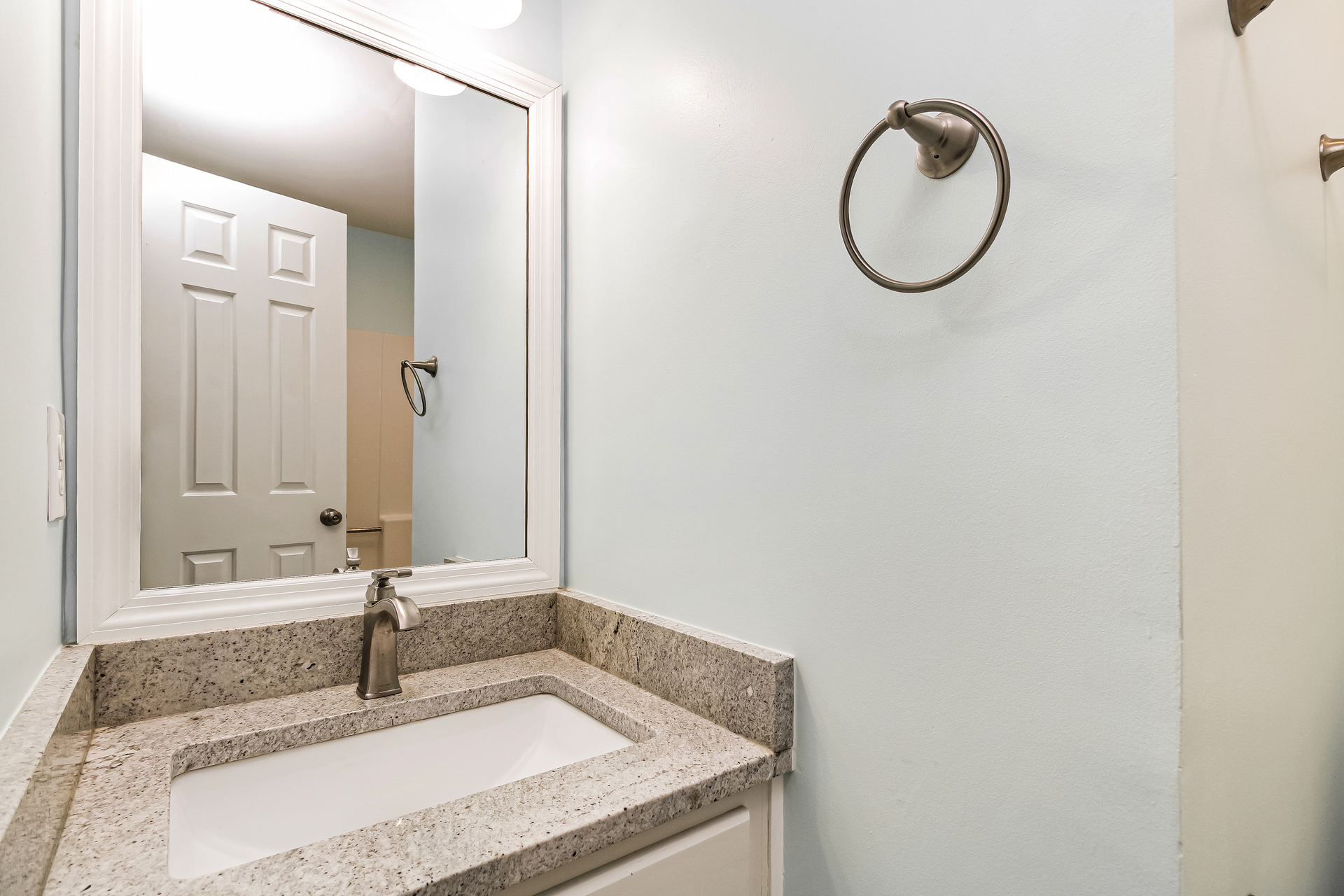 Photo 14 of 22 of 903 Reserve Way, Summerville, SC