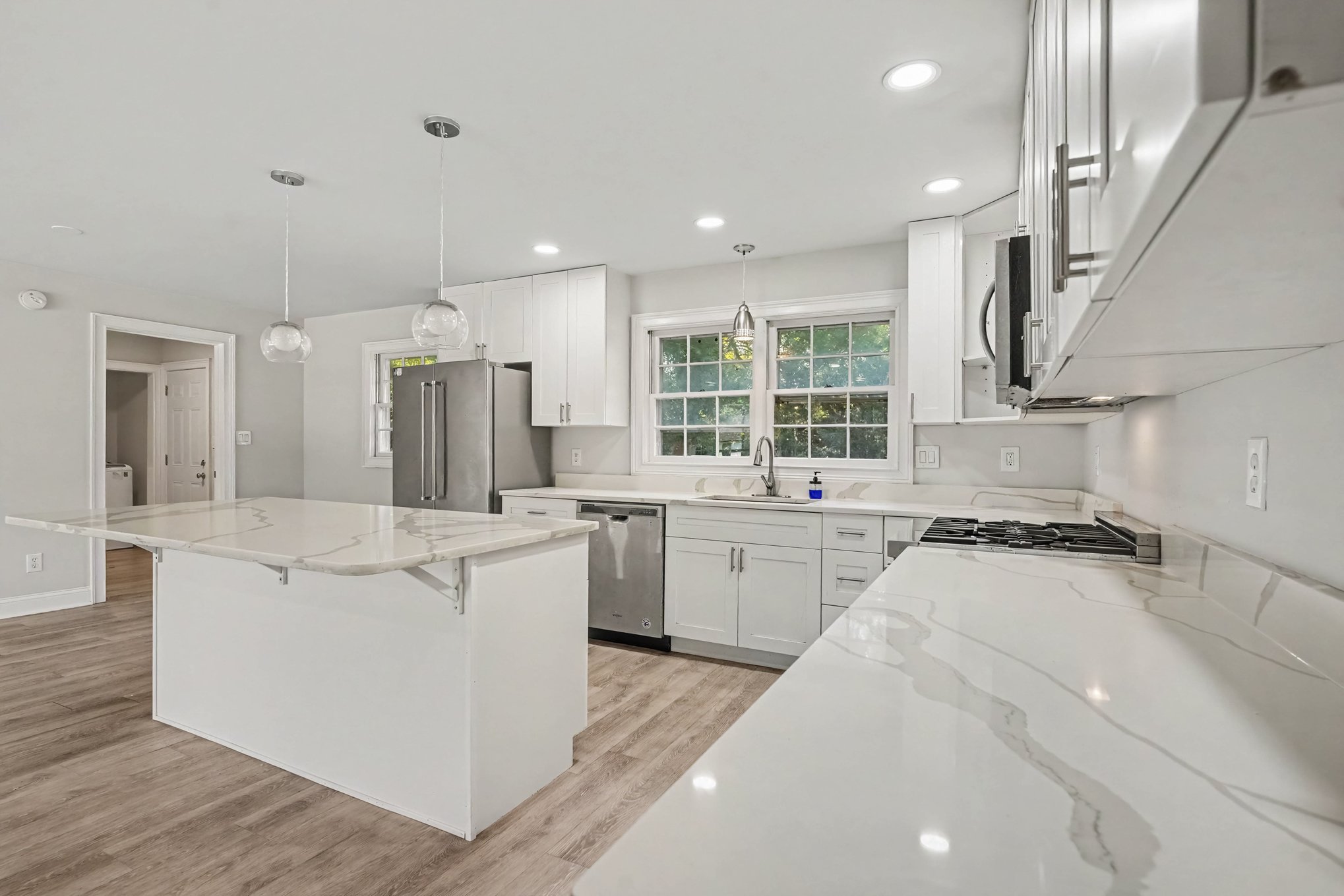 Photo 6 of 37 of 7613 Driftwood Dr, Myrtle Beach, SC