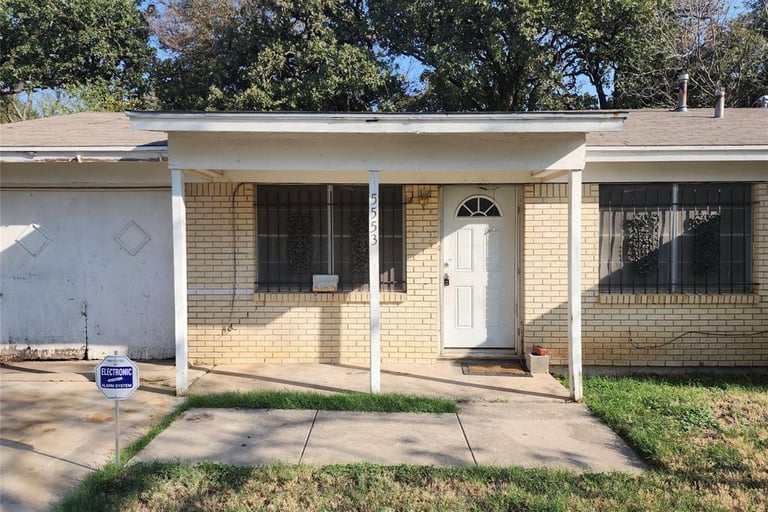 default property photo