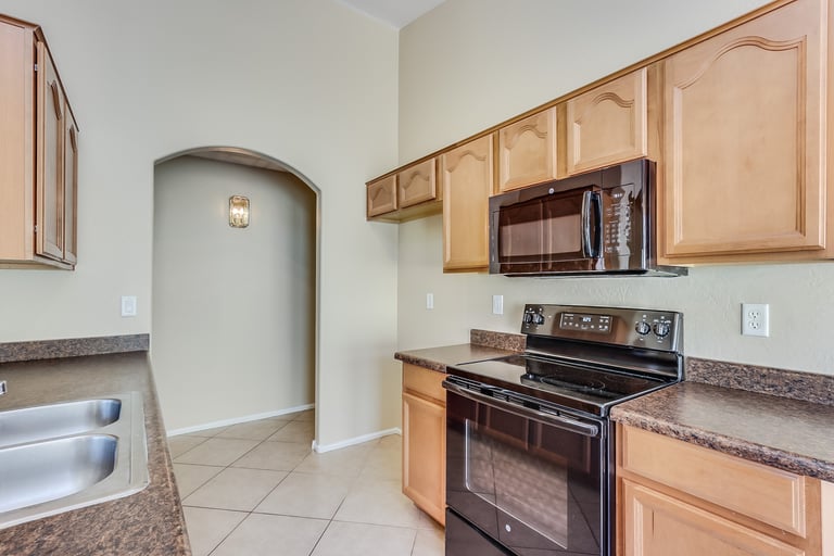 Photo 7 of 28 - 534 E Jeanne Ln, San Tan Valley, AZ 85140