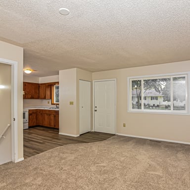 Property photo 3 of 4412 22nd Ave NW
